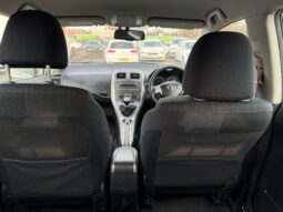 
										Toyota Auris 2008 full									