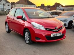 
										Toyota Yaris TR (2013) full									