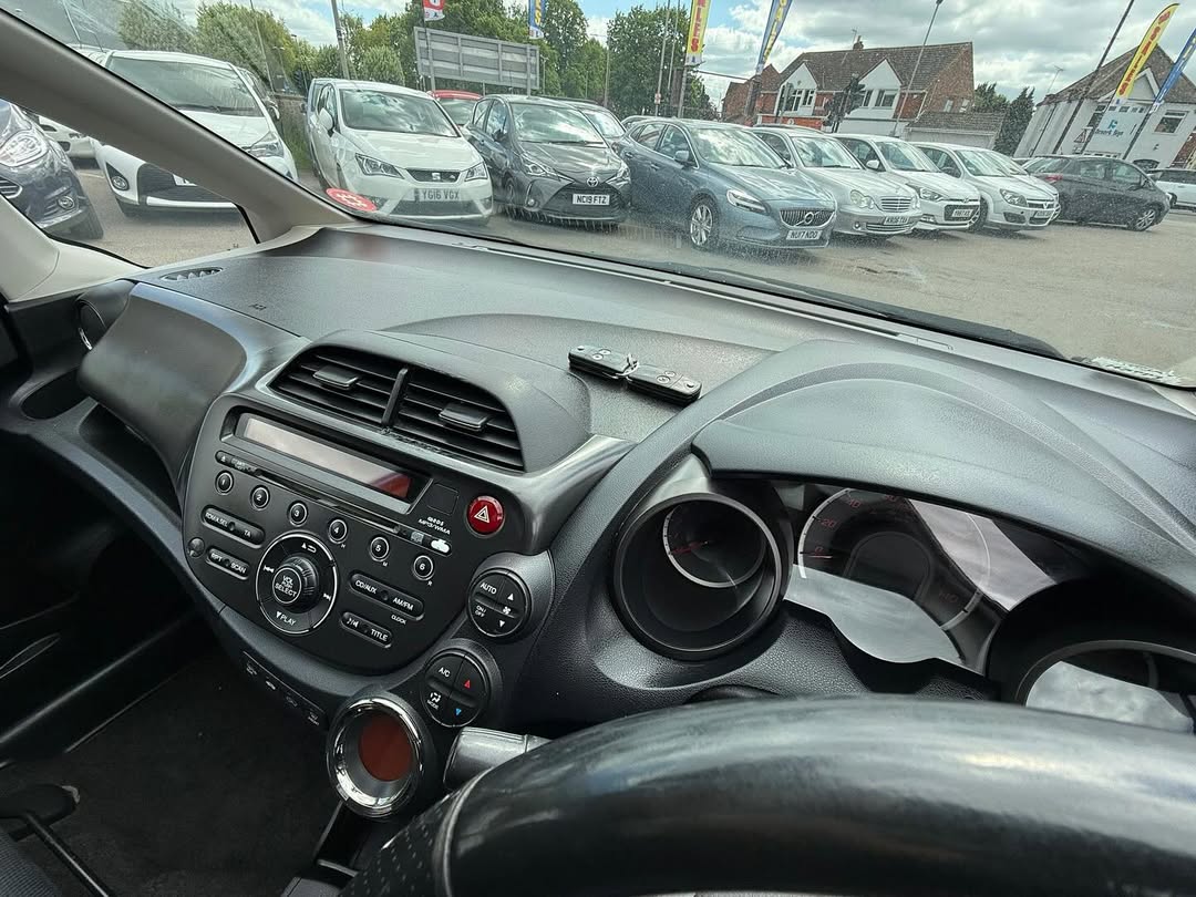 Honda Jazz EX (2011) – 1.4 i-VTEC Manual (99 PS)