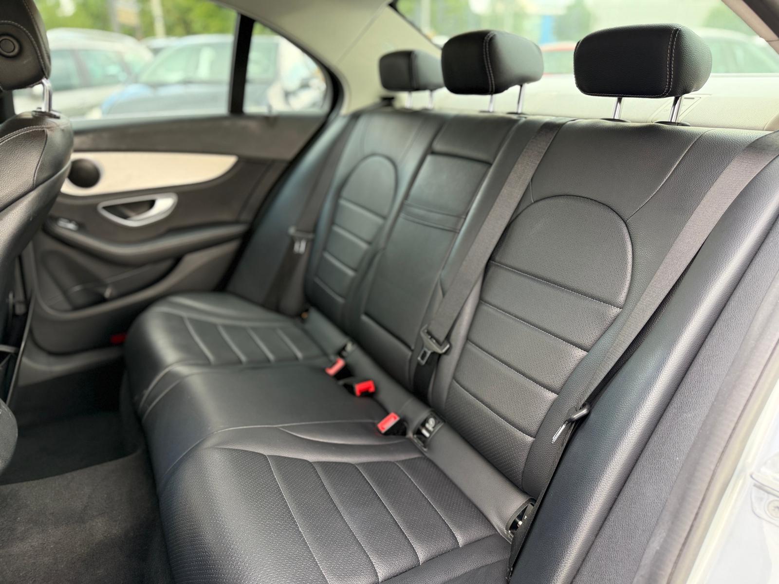 Mercedes-Benz C Class C220 BlueTEC Sport (2014)