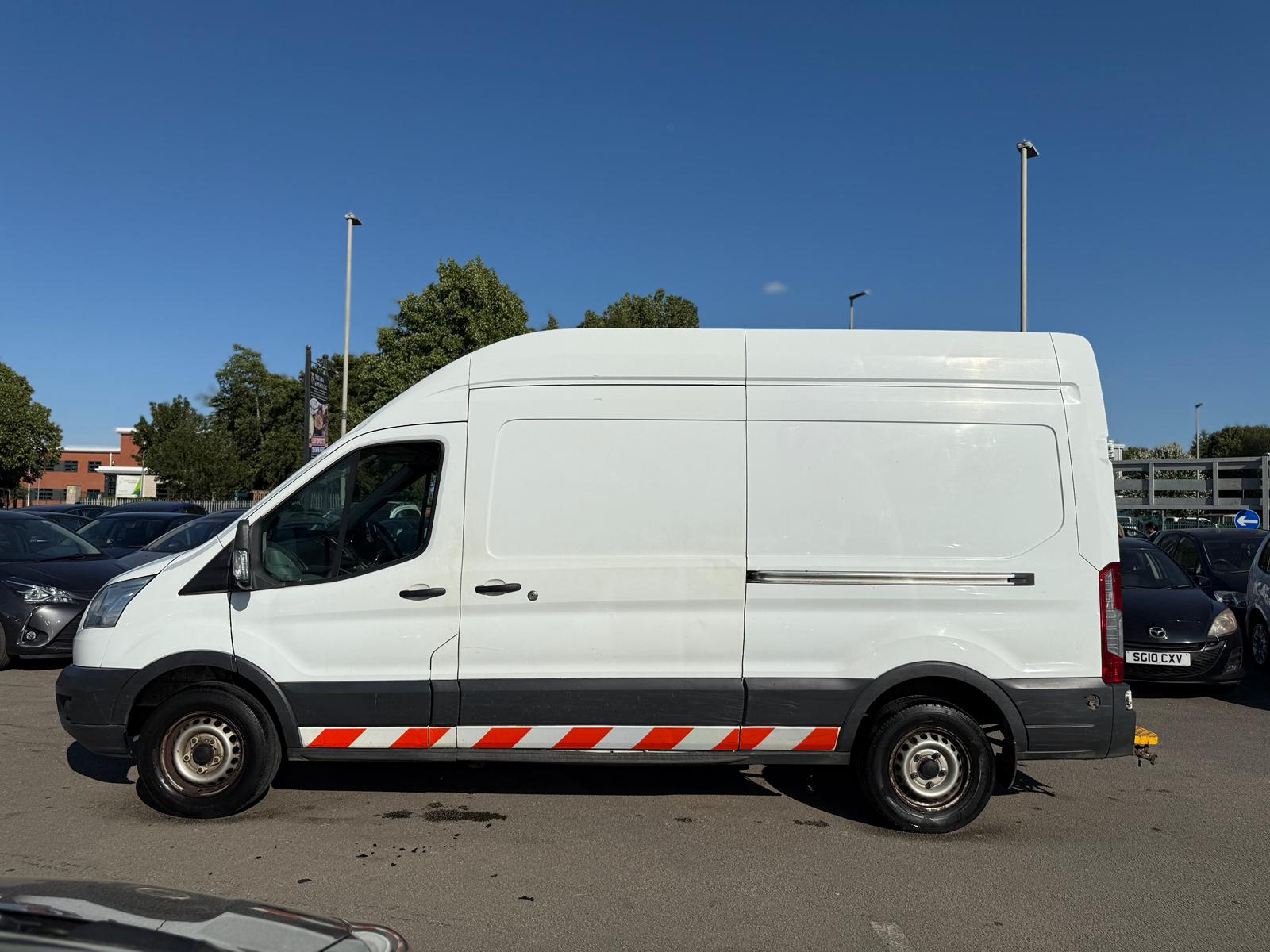 Ford Transit (2015)