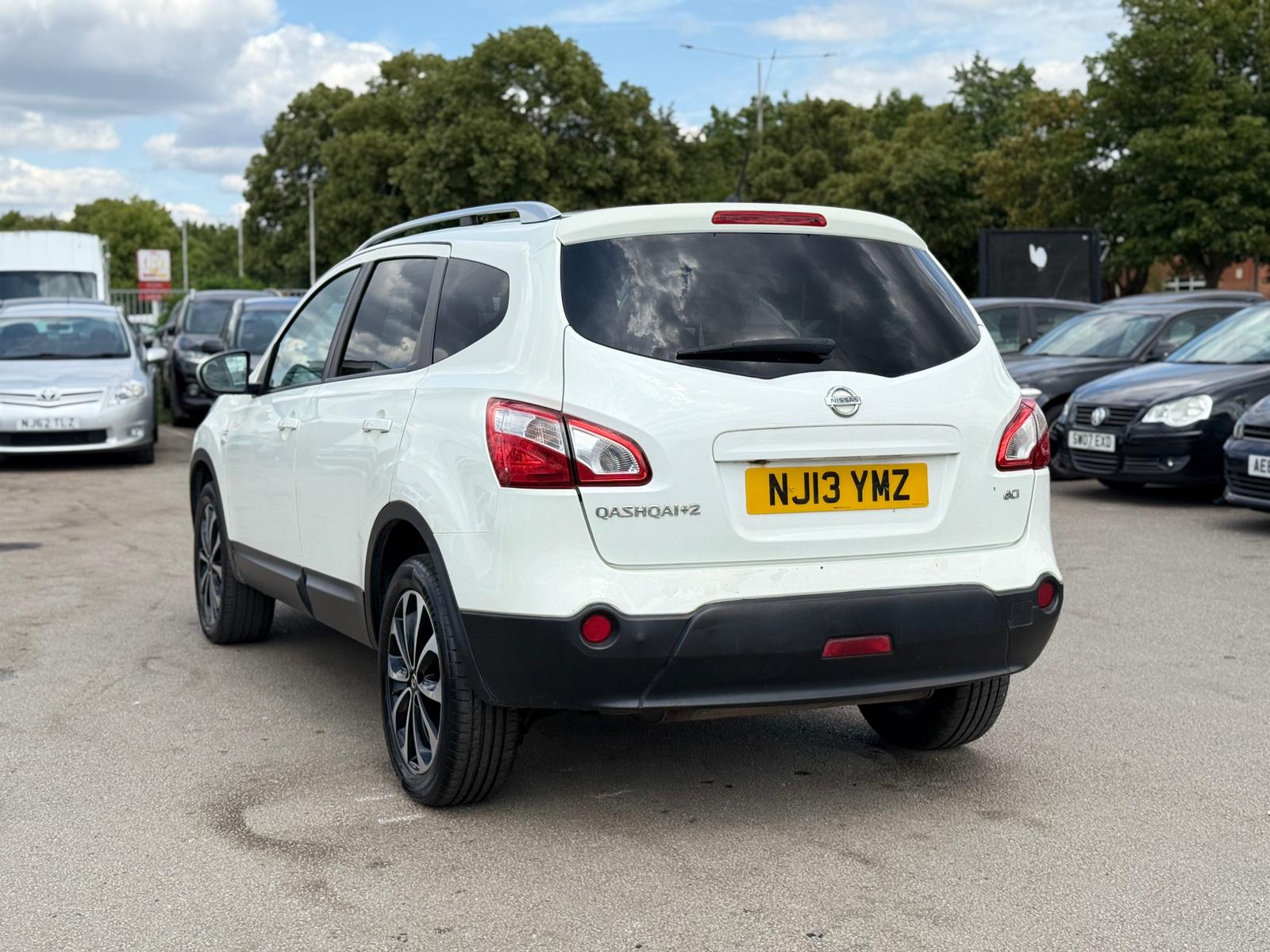 Nissan Qashqai+2 n-tec+ (2013)
