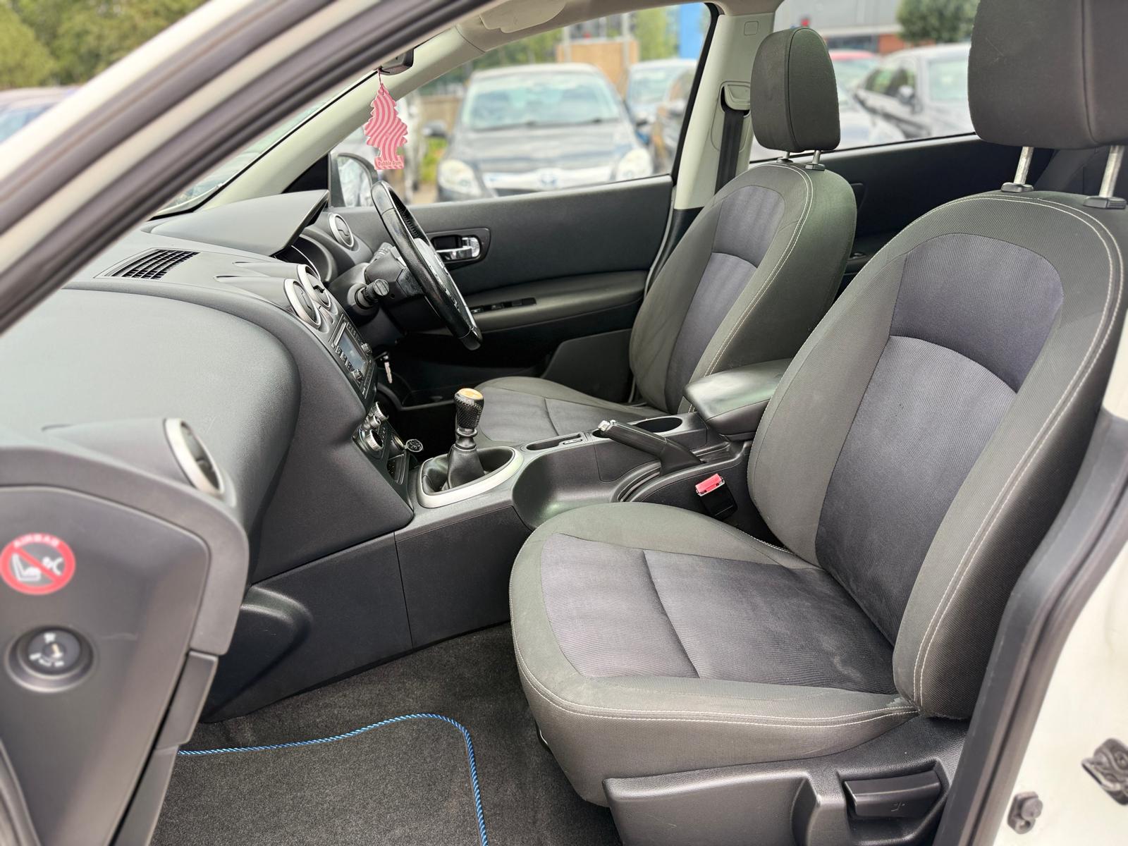 Nissan Qashqai+2 n-tec+ (2013)