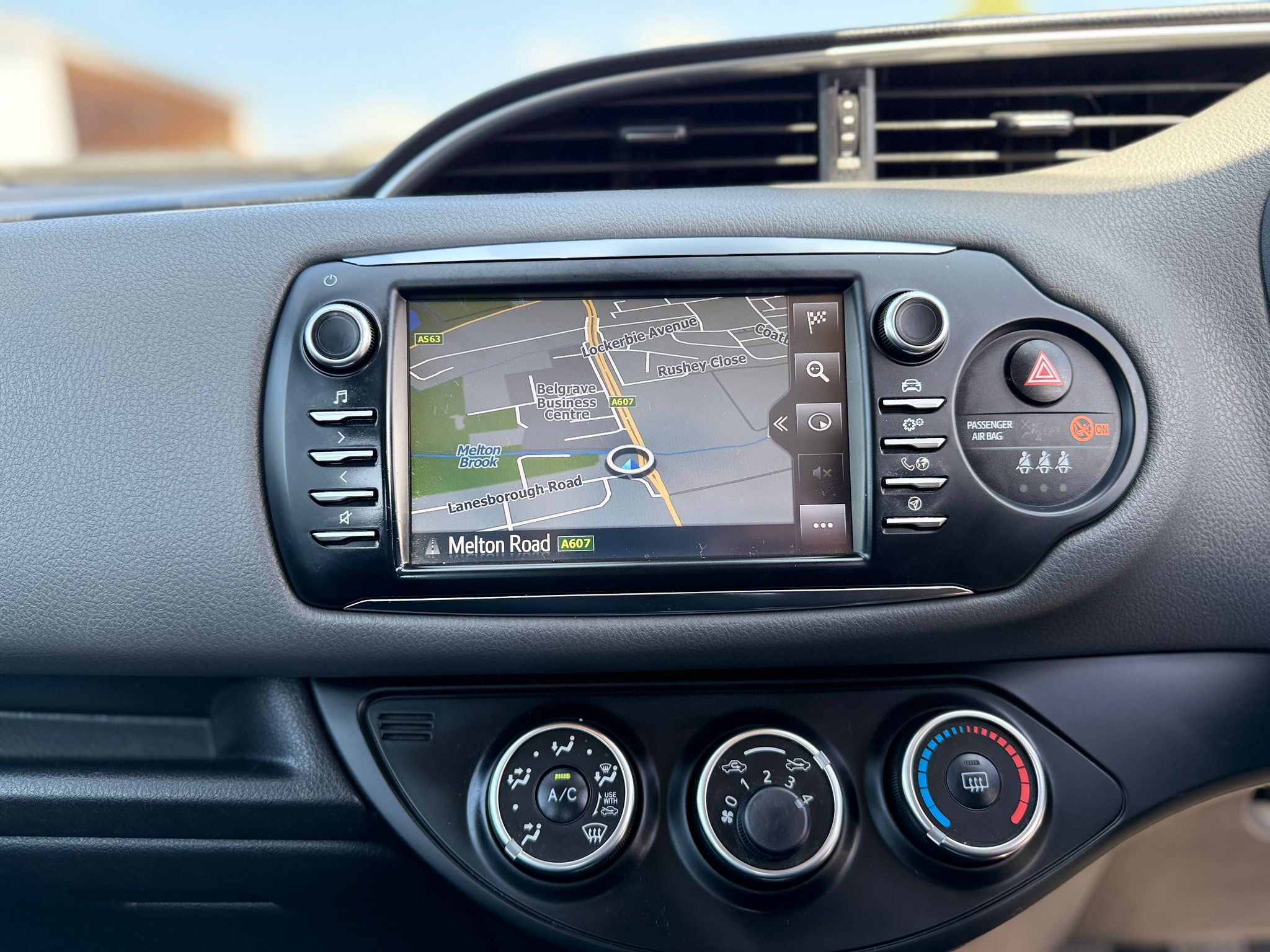 Toyota Yaris Icon Tech (2019)