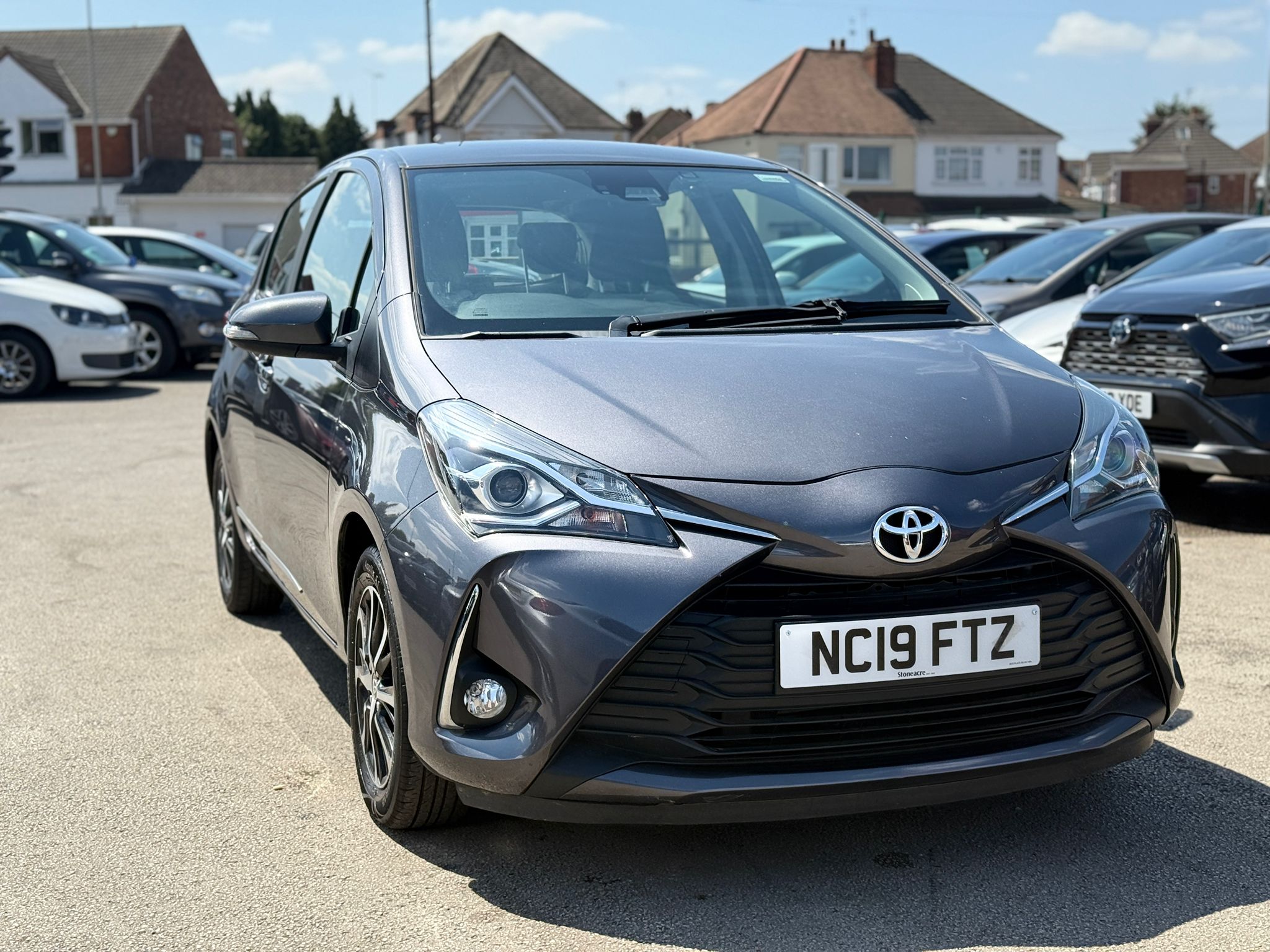 Toyota Yaris Icon Tech (2019)