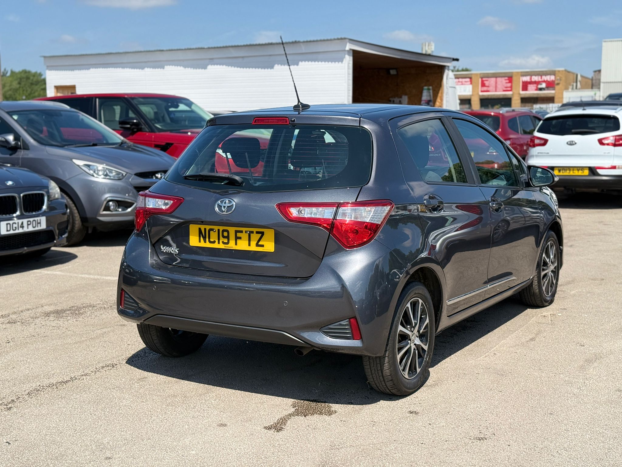 Toyota Yaris Icon Tech (2019)