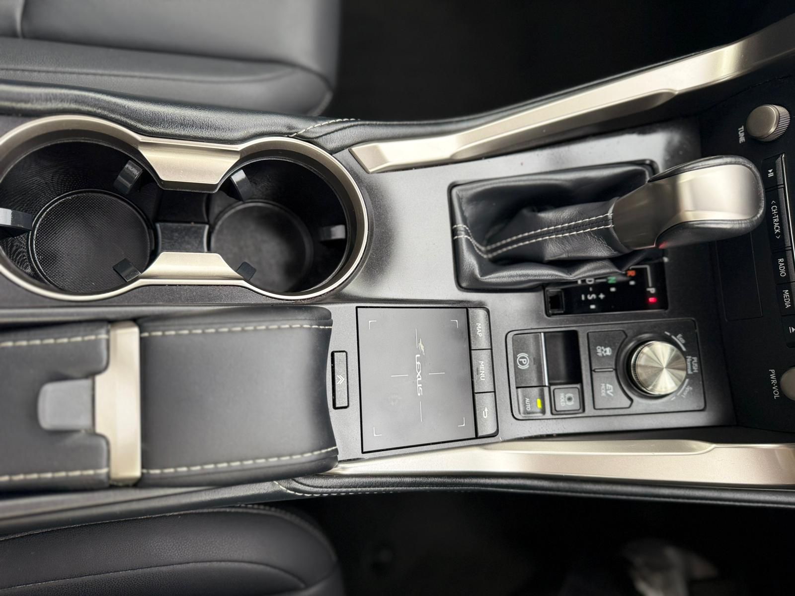 Lexus NX 300h 2.5 Hybrid 4WD 2021 Automatic Hybrid