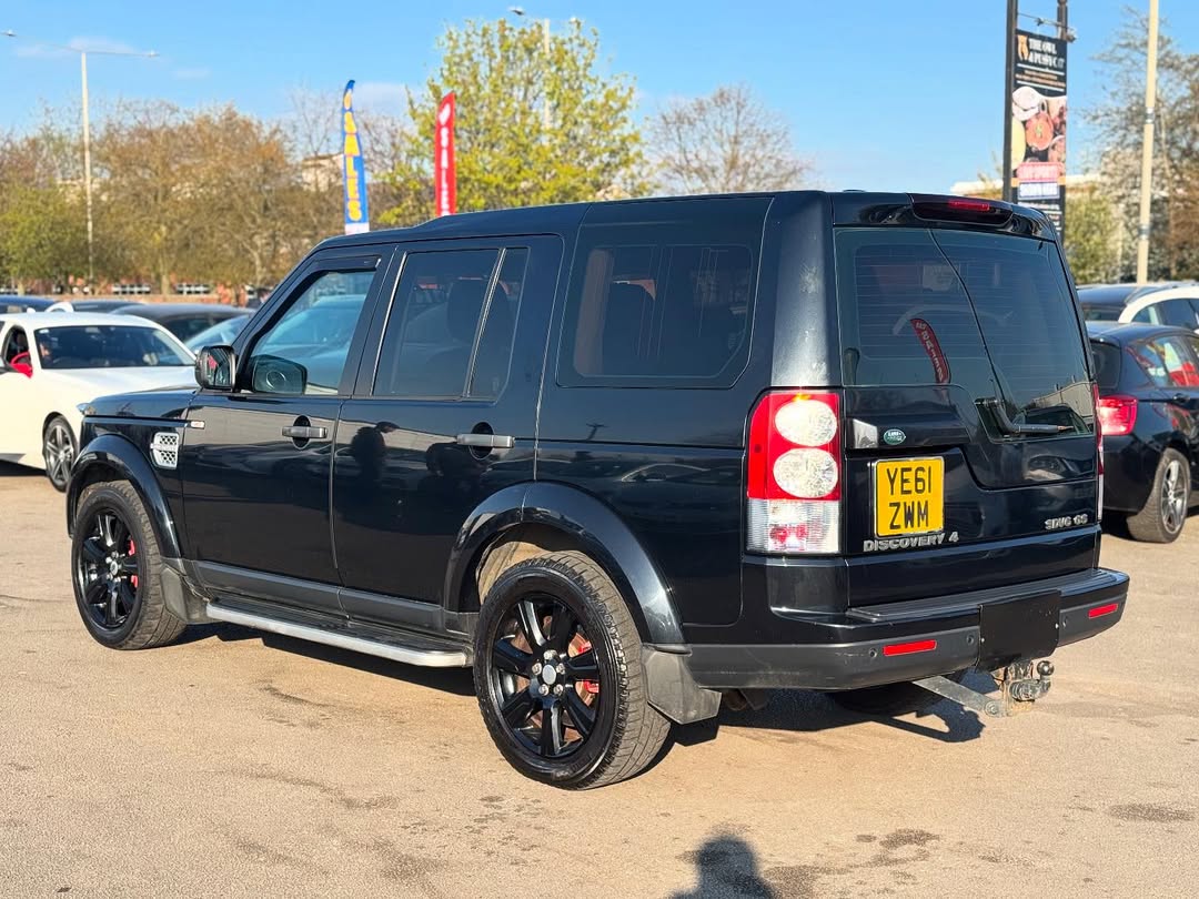 Land Rover Discovery 4 GS (2011)