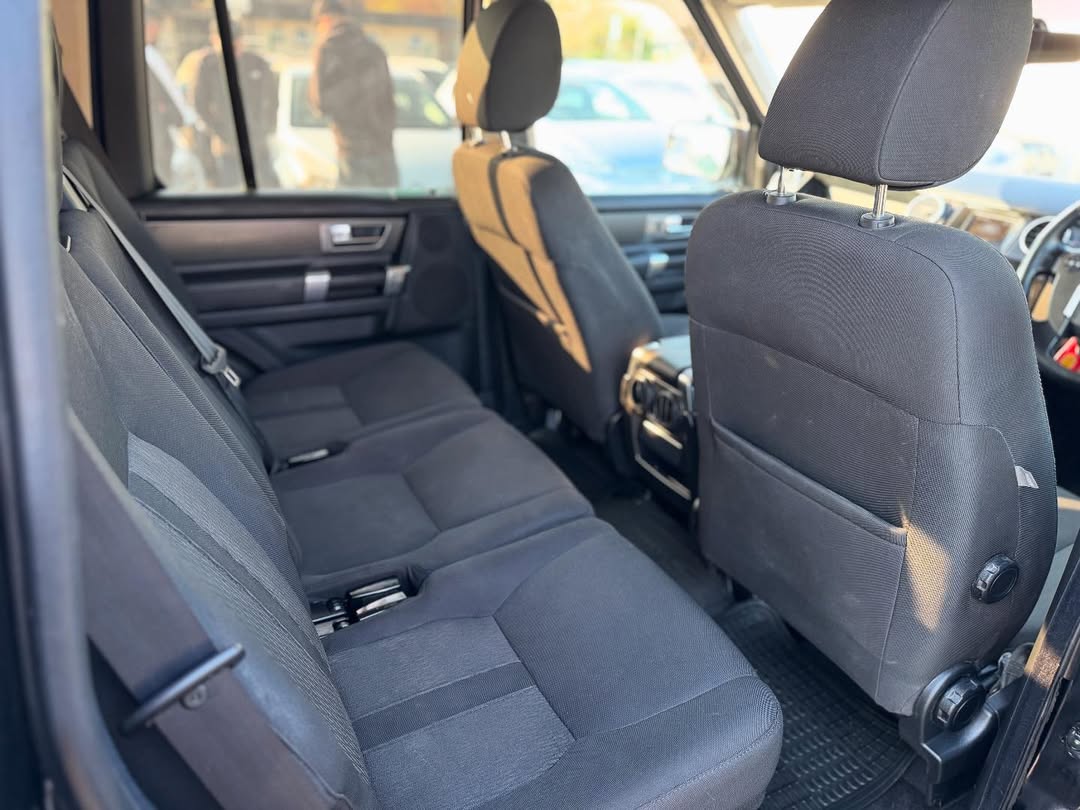 Land Rover Discovery 4 GS (2011)