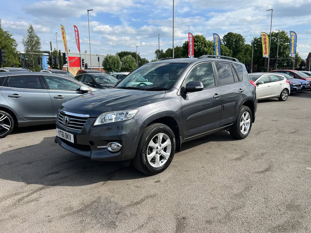 Toyota RAV4 XT-R (2011) – 2.2 D-4D Manual (150 PS)