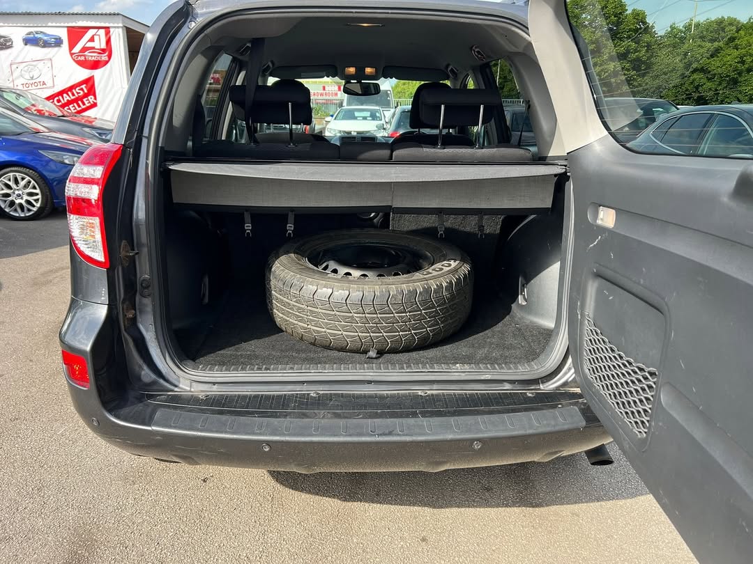 Toyota RAV4 XT-R (2011) – 2.2 D-4D Manual (150 PS)