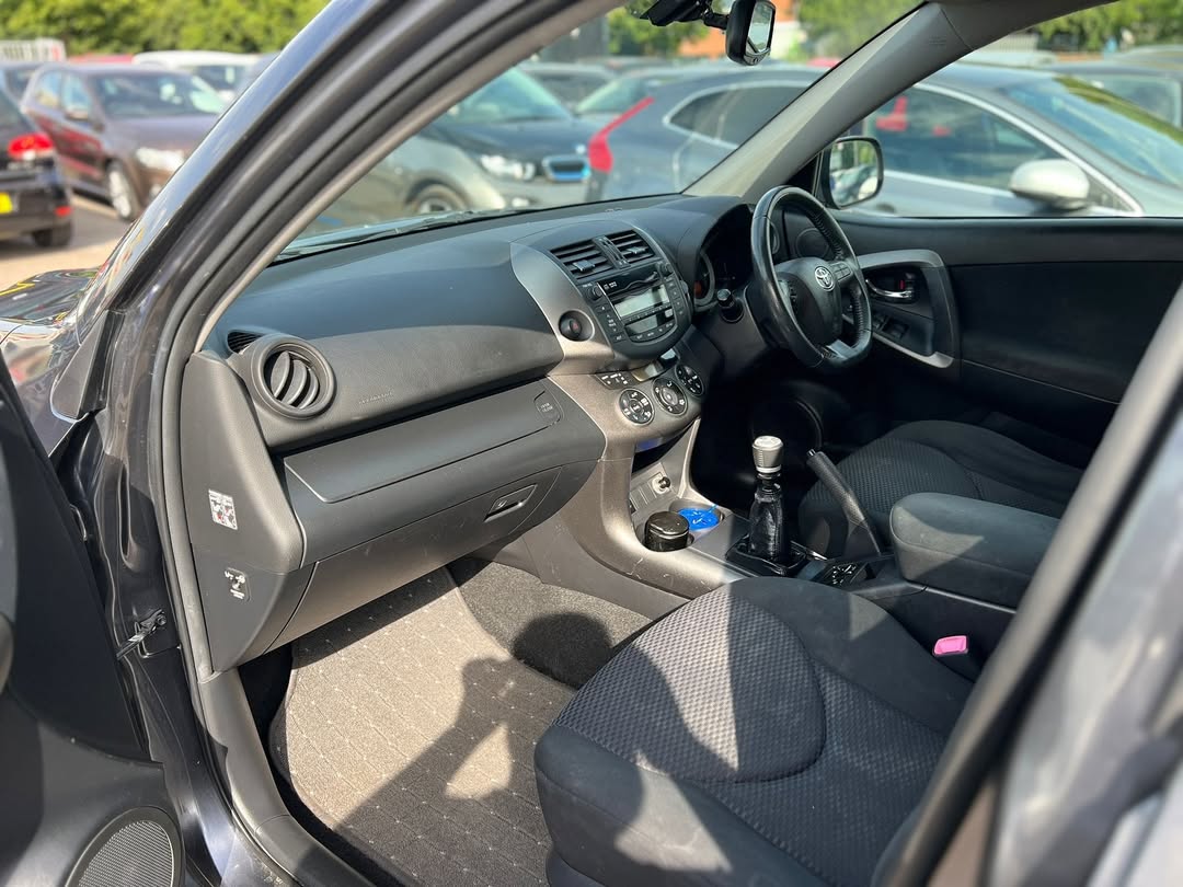 Toyota RAV4 XT-R (2011) – 2.2 D-4D Manual (150 PS)