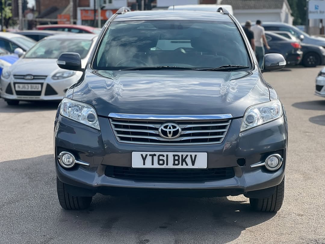 Toyota RAV4 XT-R (2011) – 2.2 D-4D Manual (150 PS)