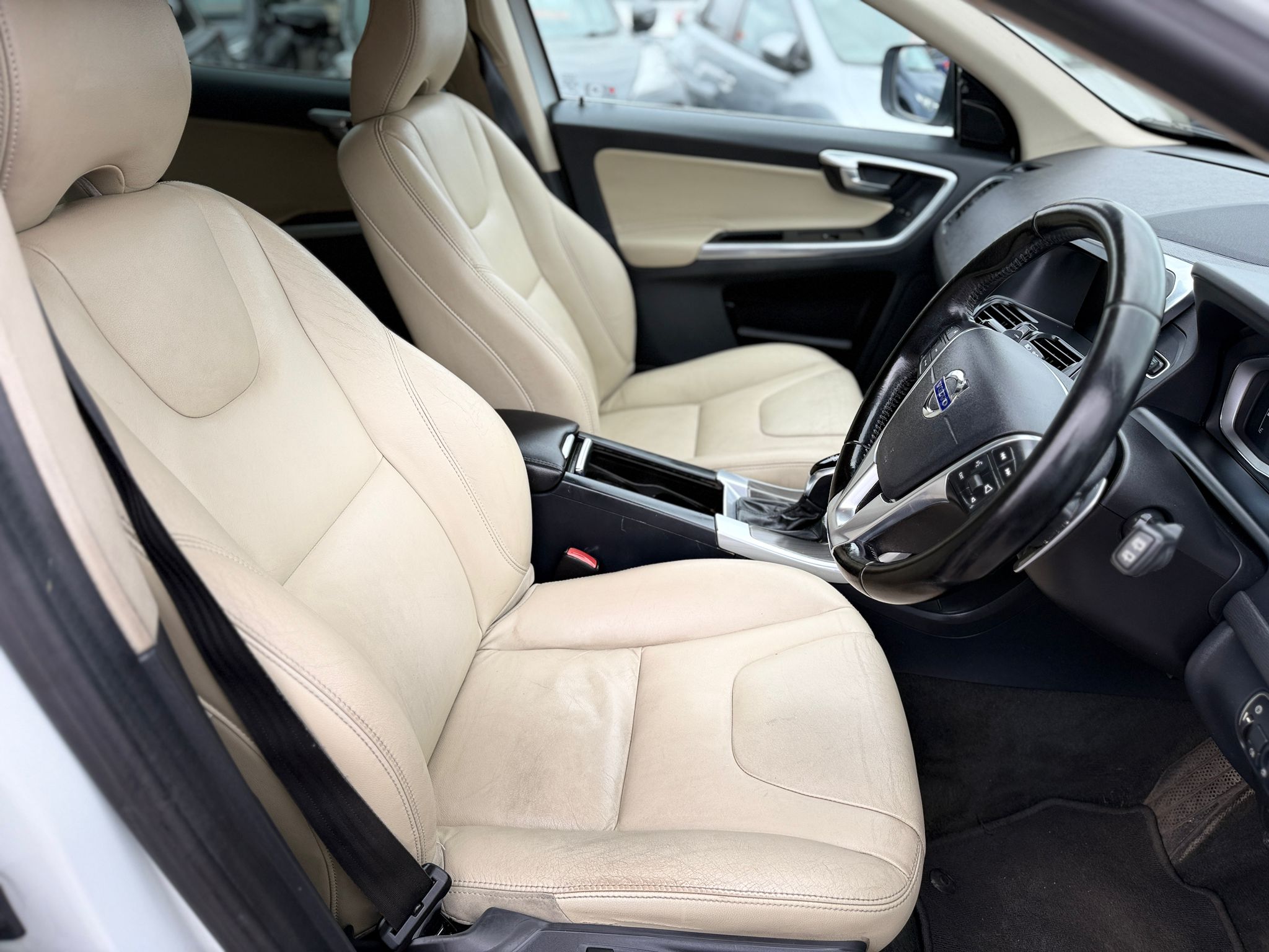 Volvo XC60 SE Lux Nav (2014)