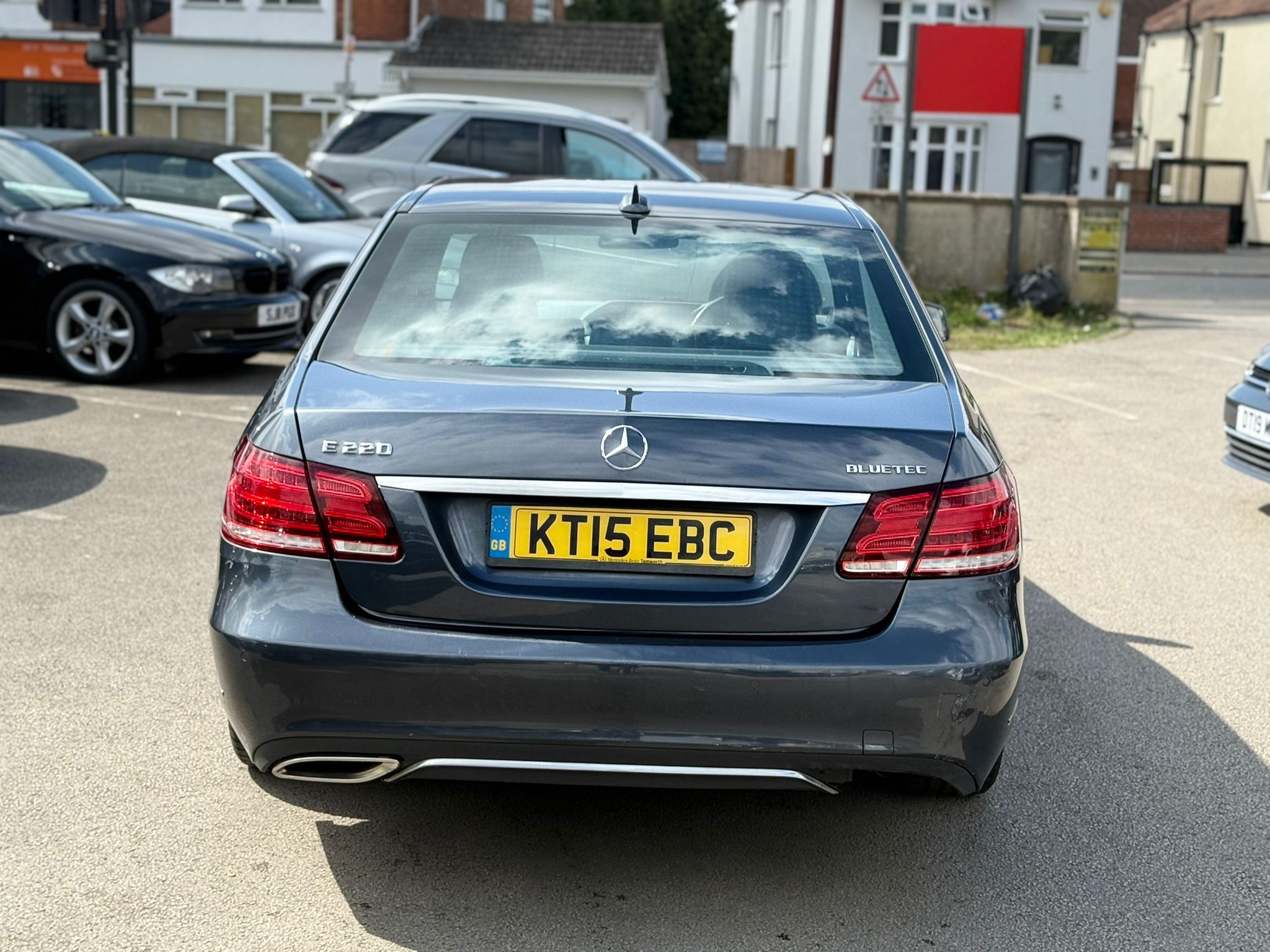 Mercedes-Benz E-Class SE (2015) – 2.1 E220 BlueTEC G-Tronic+ (177 PS)