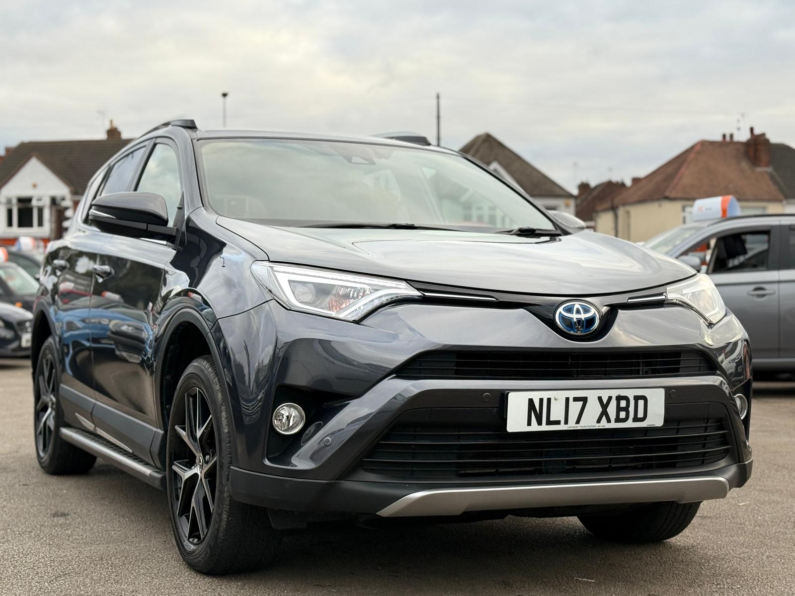 Toyota RAV4 Icon Hybrid 4WD (2017)
