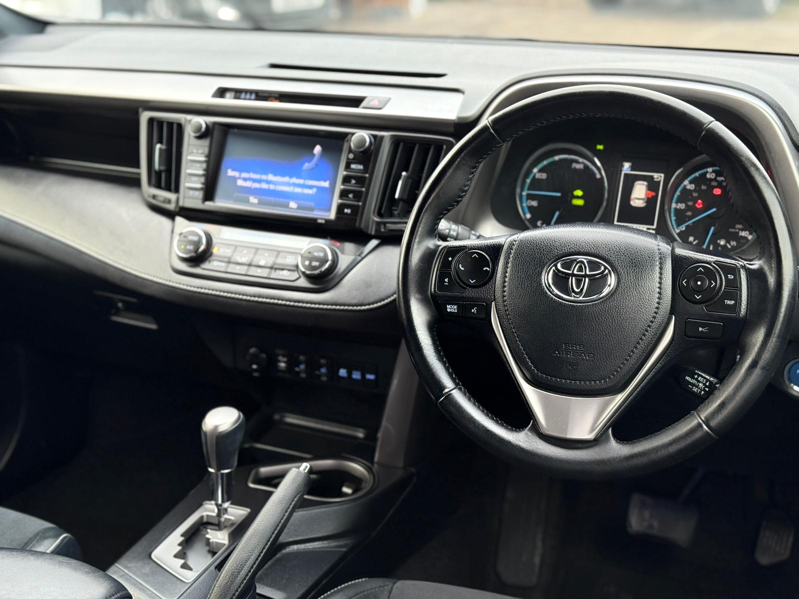Toyota RAV4 Icon Hybrid 4WD (2017)