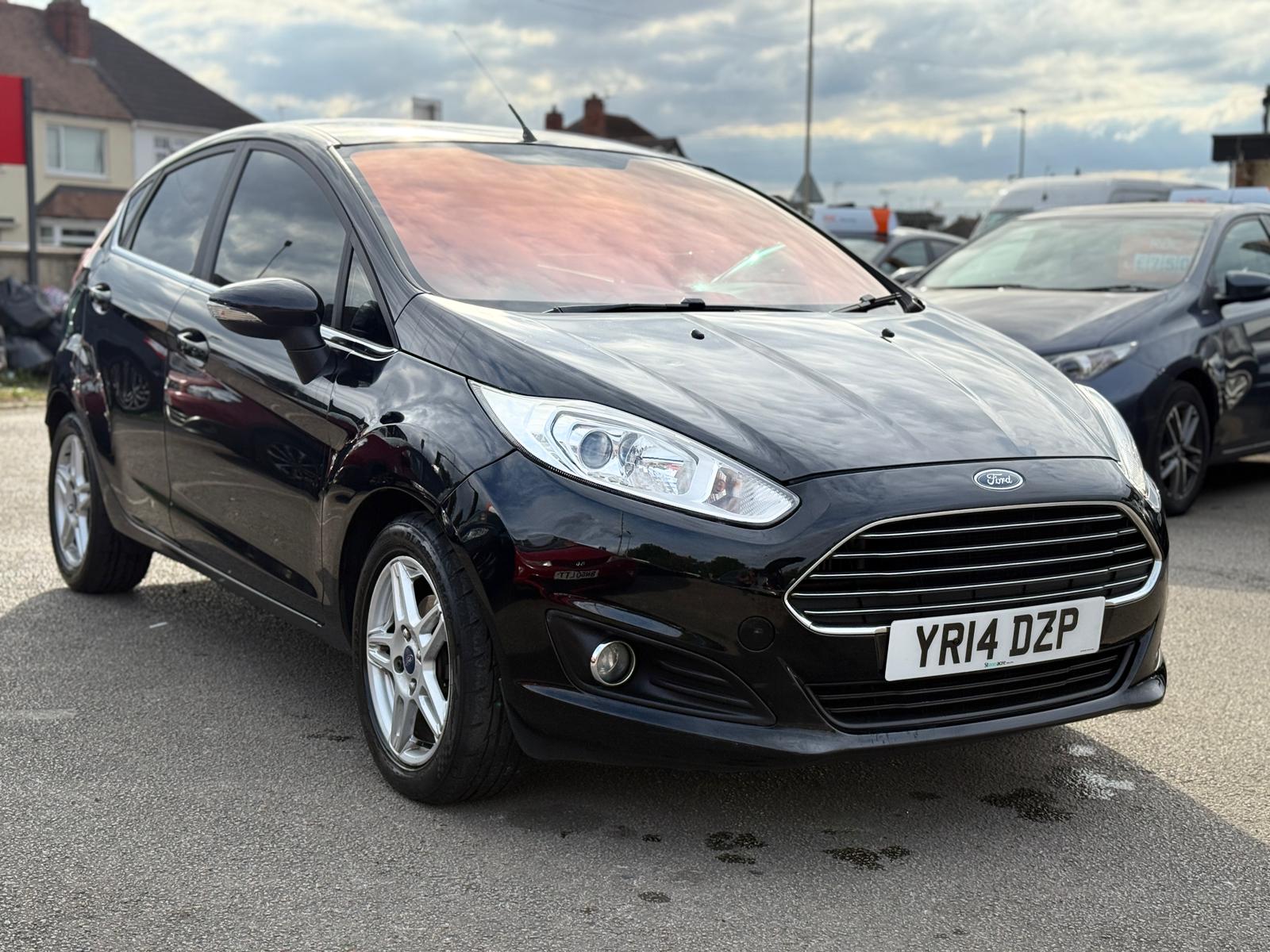 Ford Fiesta Zetec (2014)