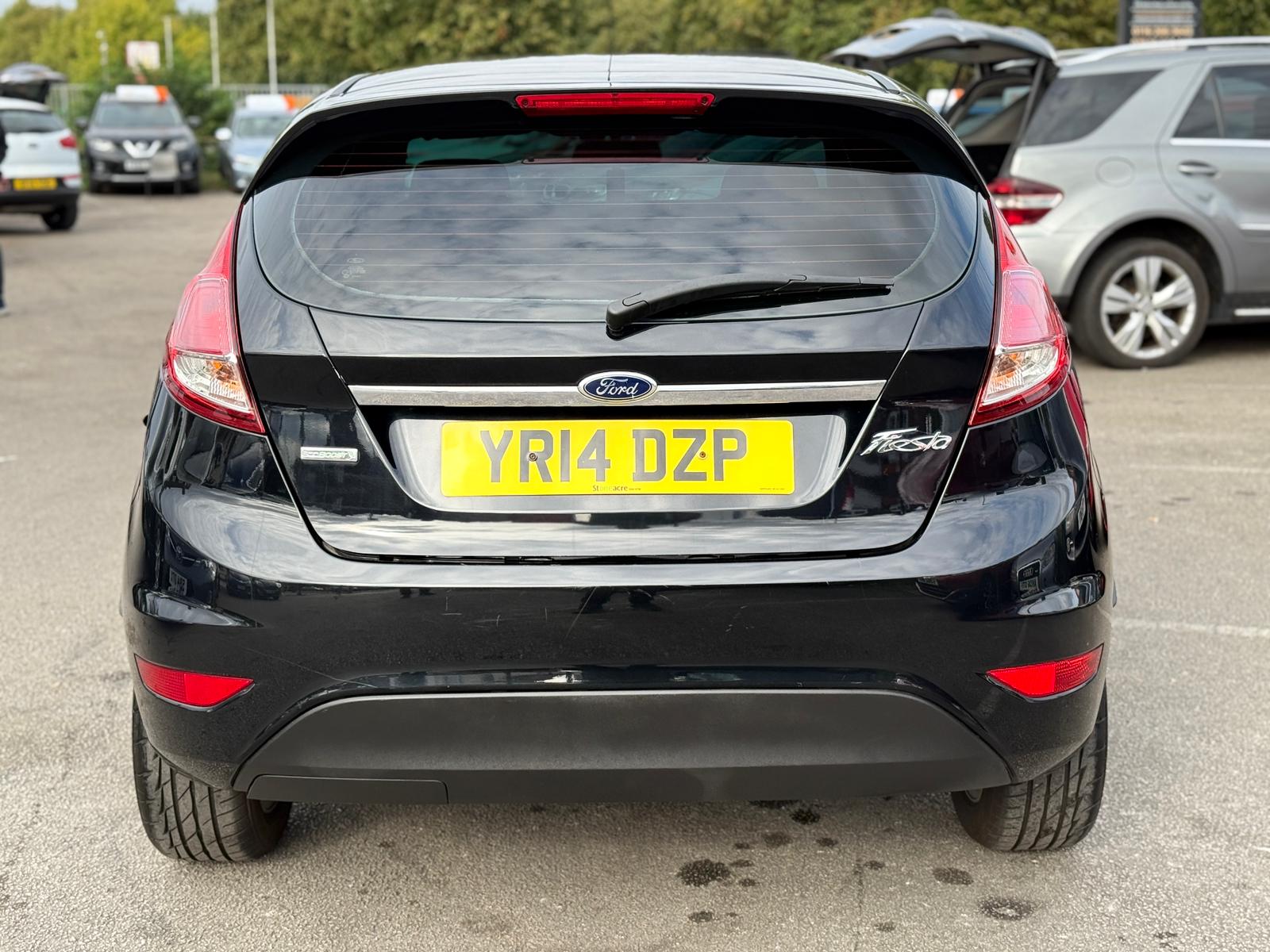 Ford Fiesta Zetec (2014)