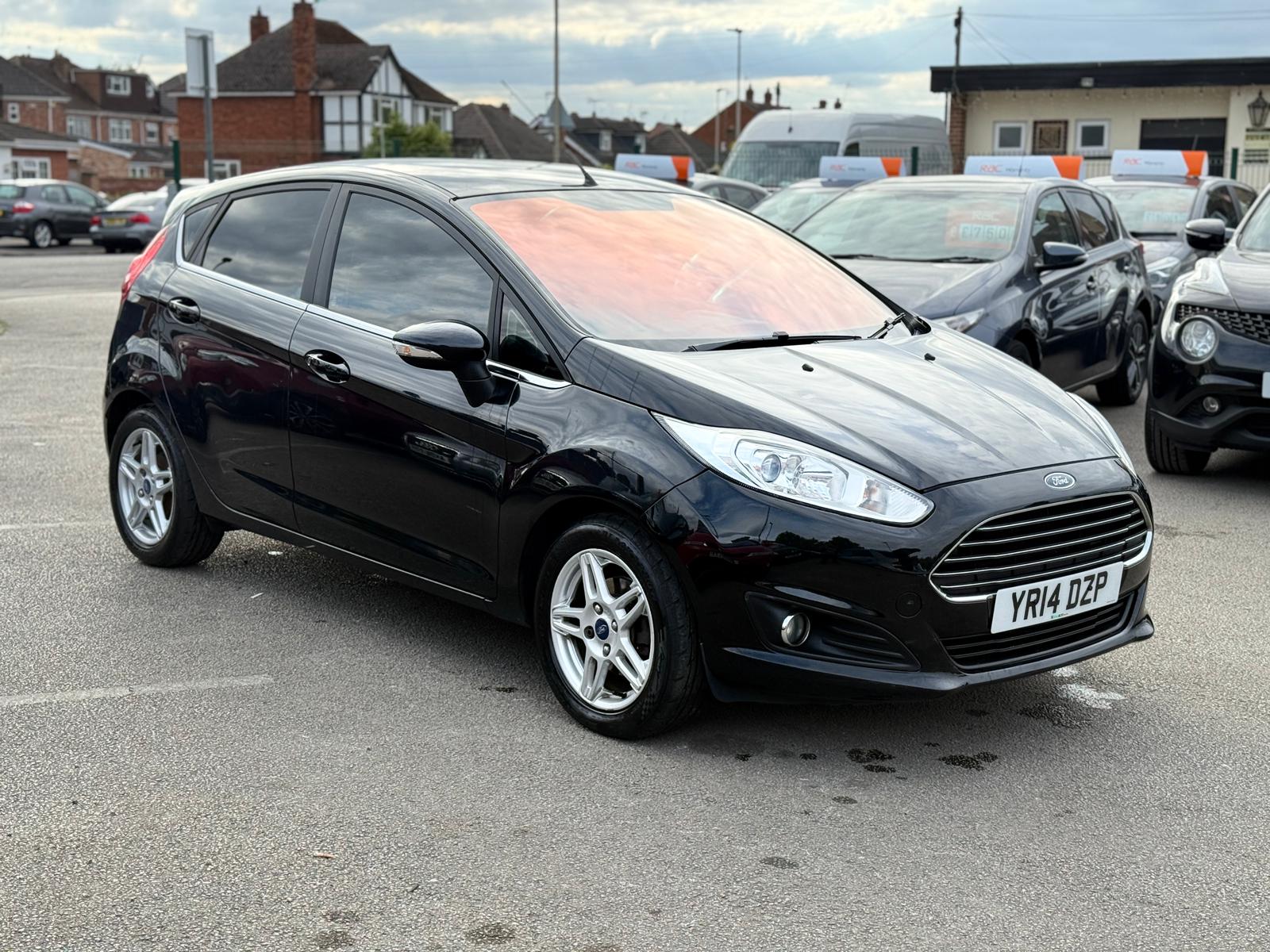 Ford Fiesta Zetec (2014)