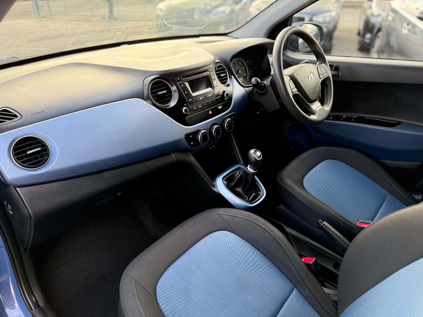 Hyundai i10 SE (2017 )