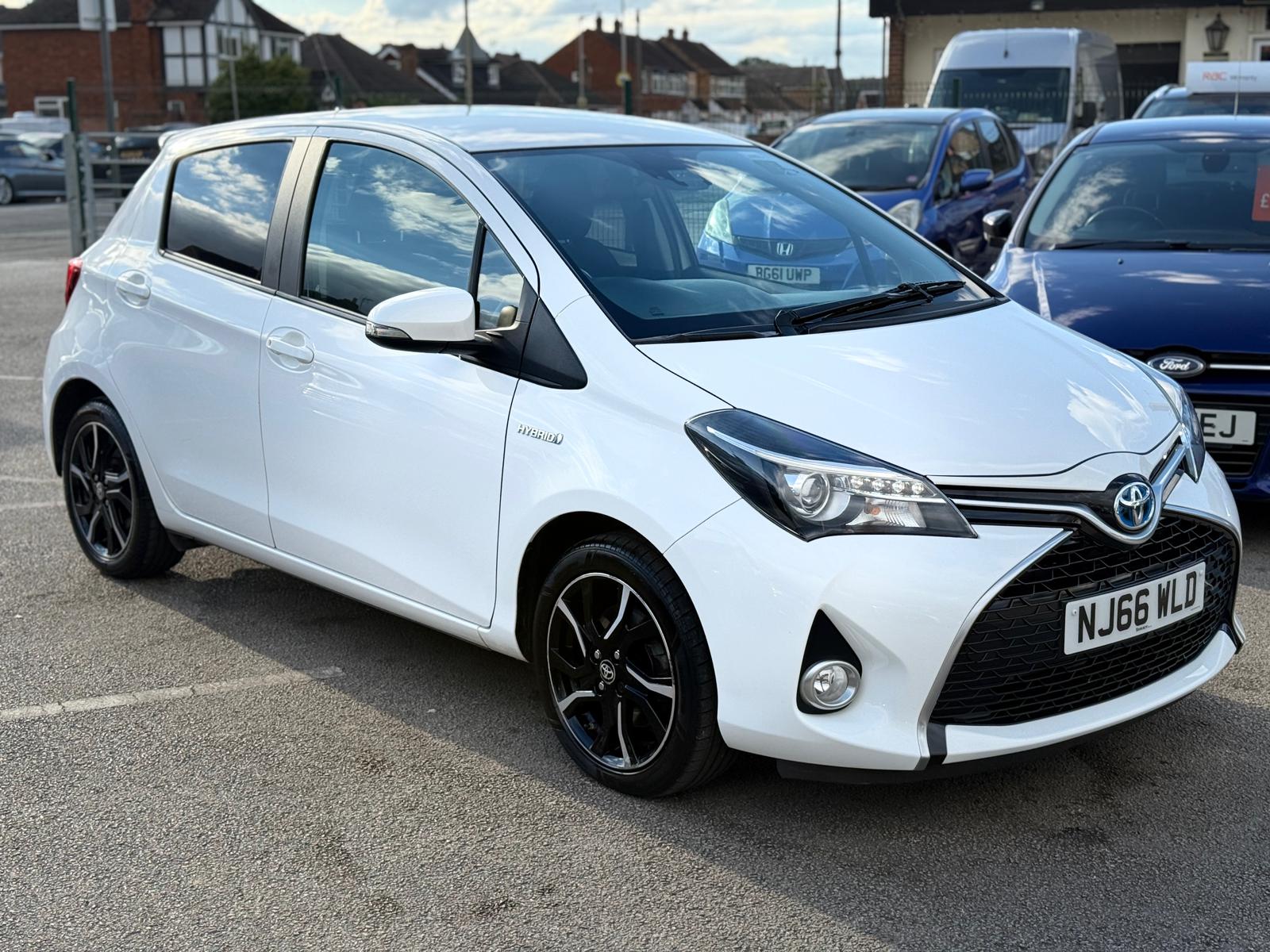 Toyota Yaris Design (2016)