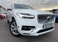 Volvo XC90 Momentum 2021
