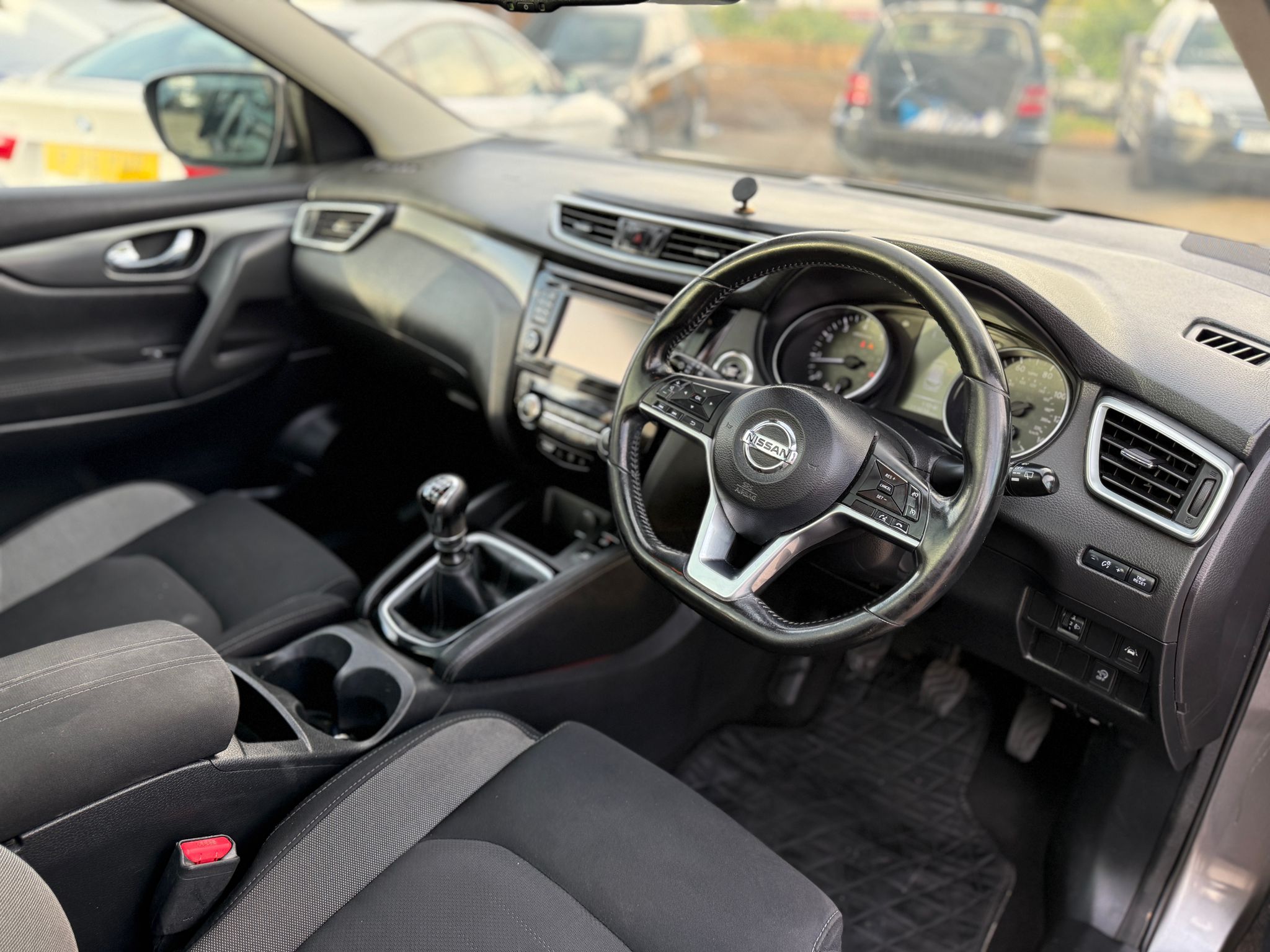 Nissan Qashqai N-Connecta (2018)