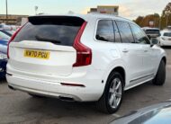 Volvo XC90 Momentum 2021