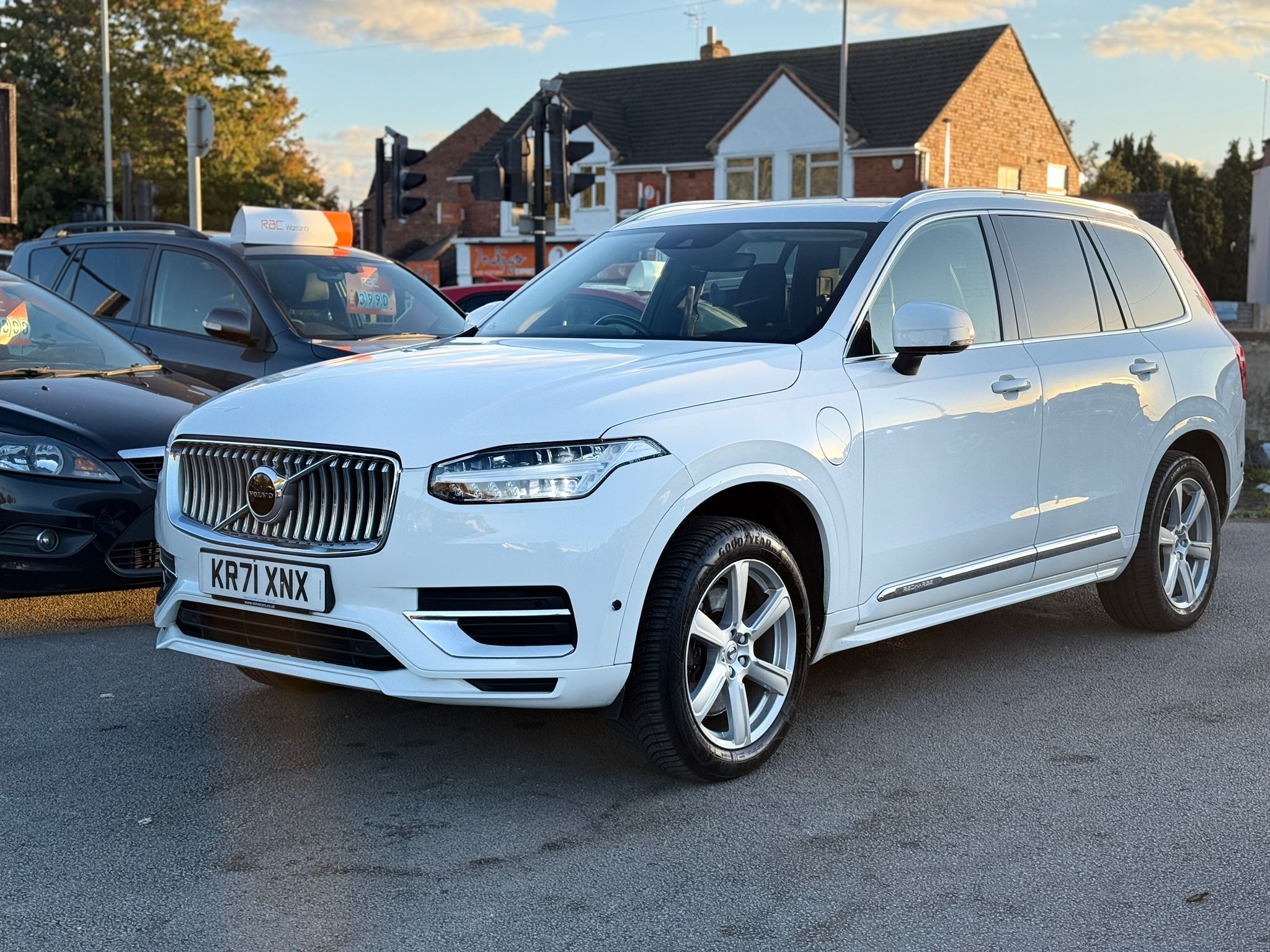 Volvo XC90 Core (2022)
