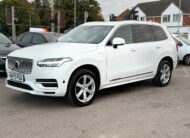 Volvo XC90 Momentum 2021