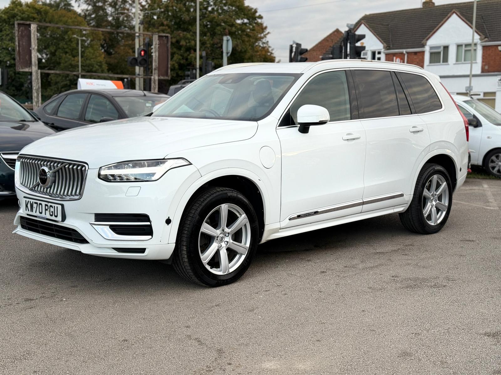 Volvo XC90 Momentum 2021