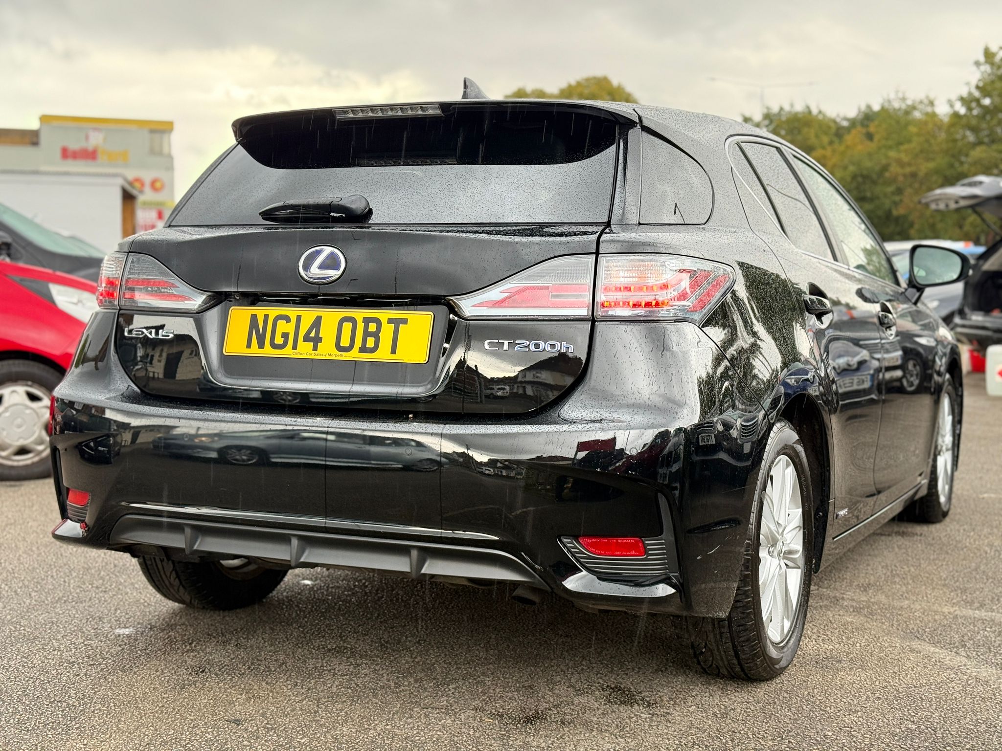 Lexus CT 200h Luxury (2014)