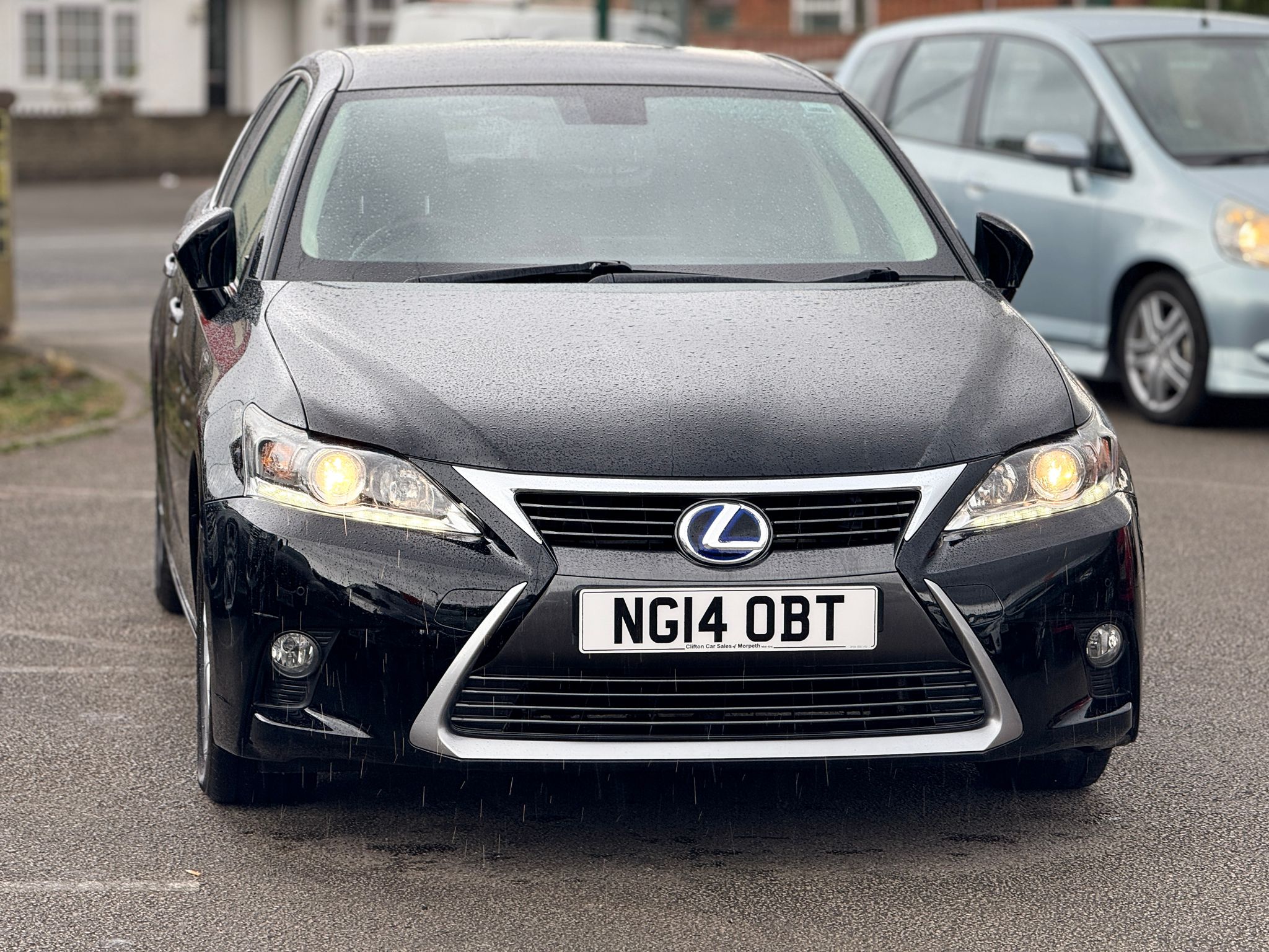 Lexus CT 200h Luxury (2014)