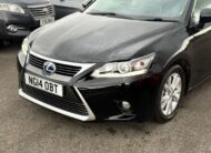 Lexus CT 200h Luxury (2014)