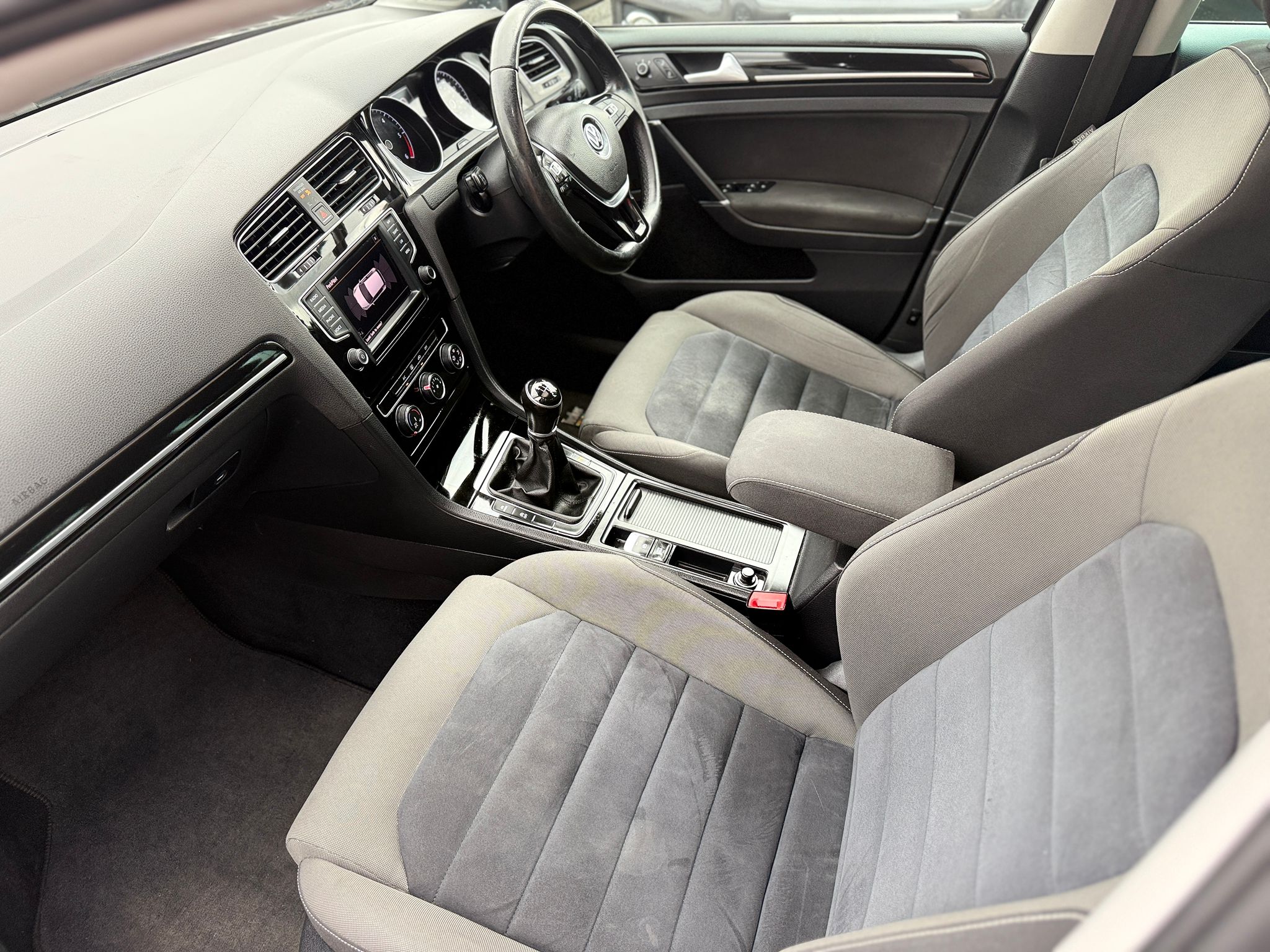 Volkswagen Golf GT Edition (2016)