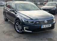 Volkswagen Passat GTE (2018)