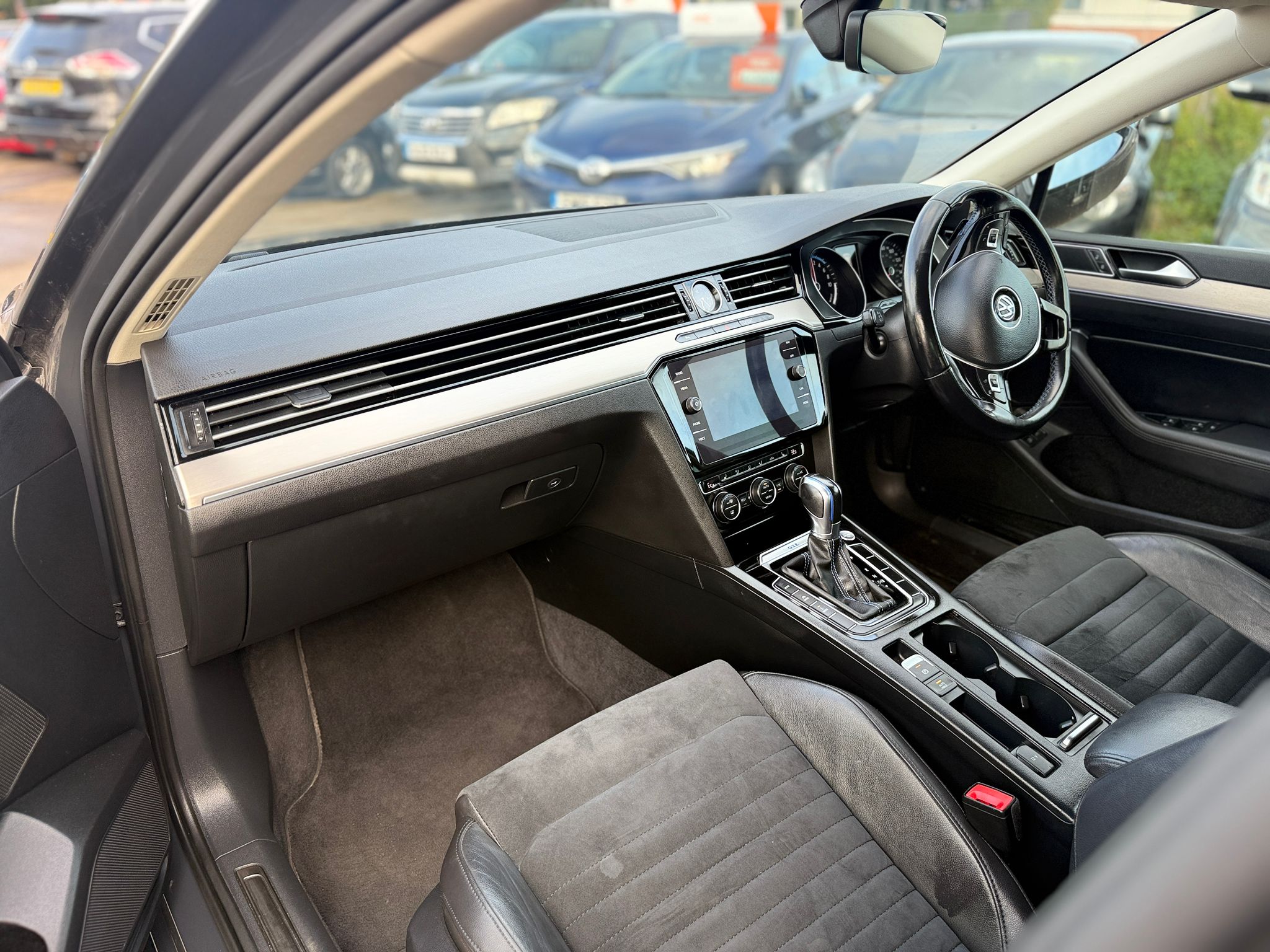 Volkswagen Passat GTE (2018)