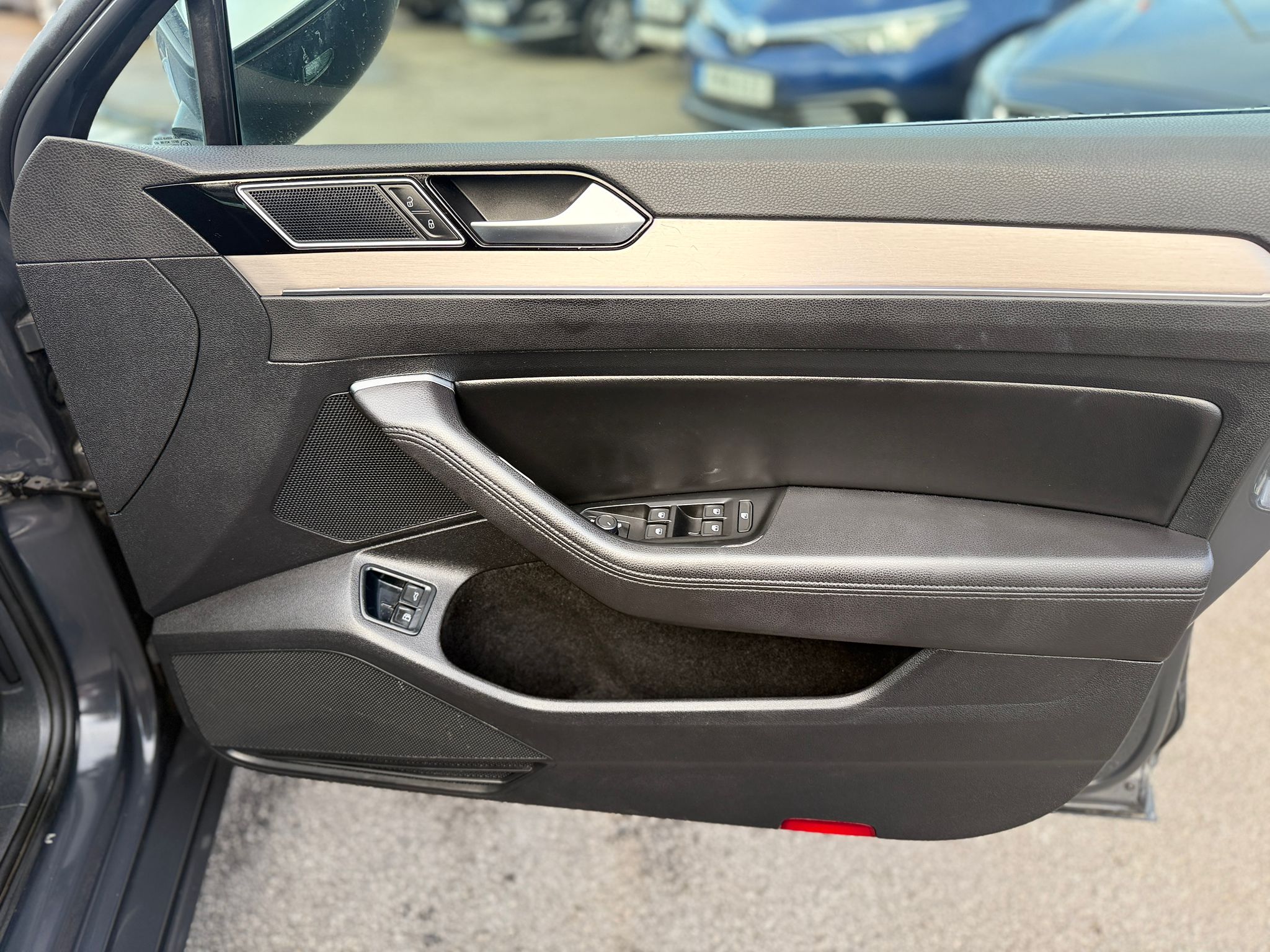 Volkswagen Passat GTE (2018)