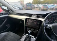 Volkswagen Passat GTE (2018)