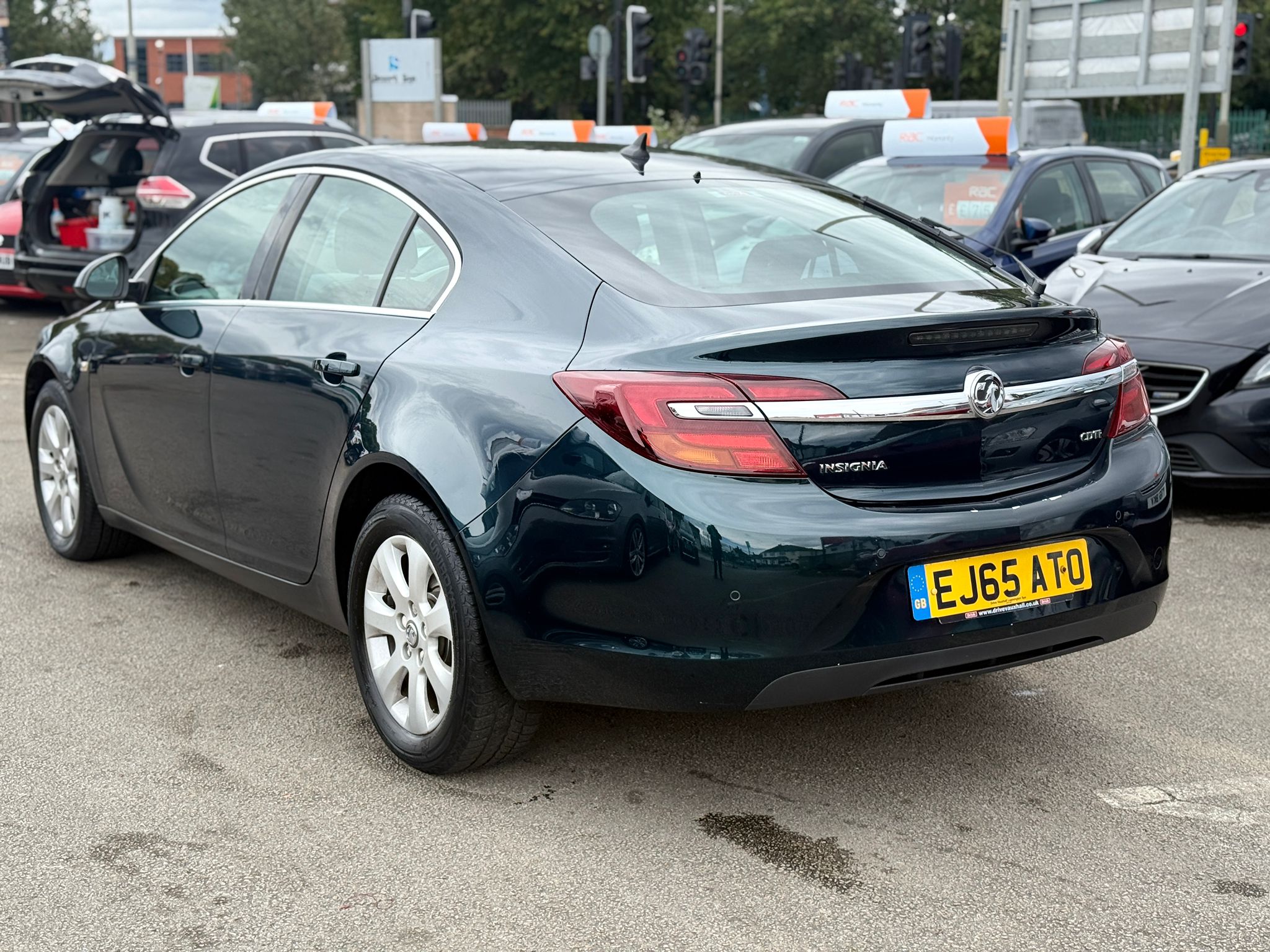 Vauxhall Insignia Tech Line (2016)