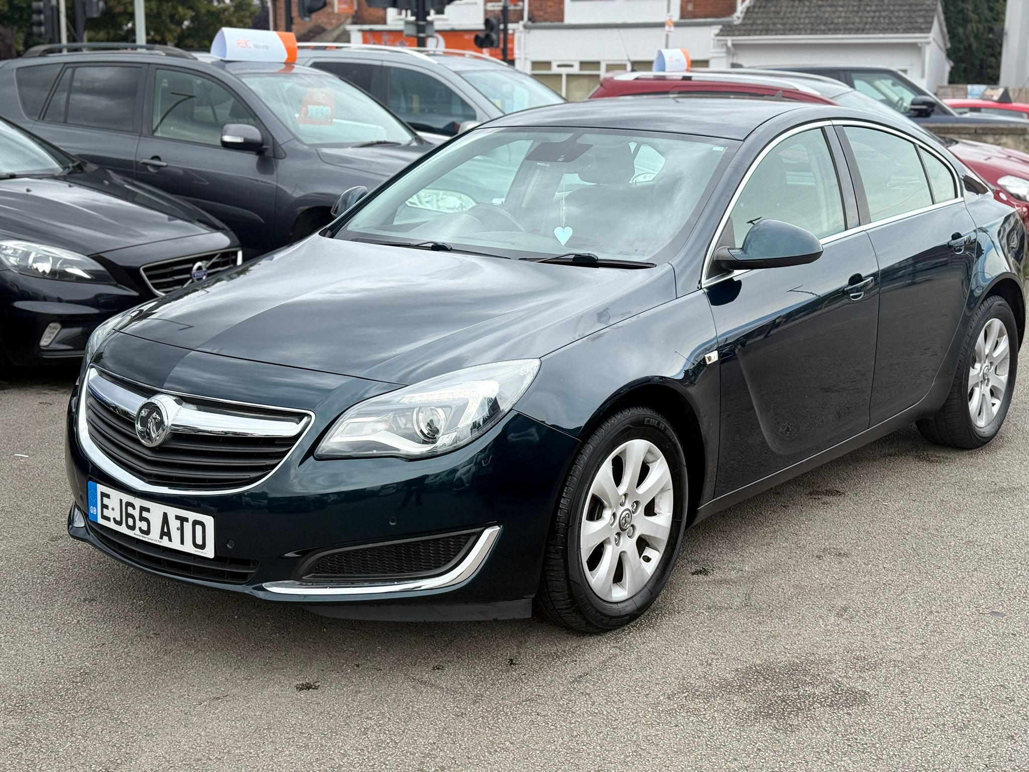 Vauxhall Insignia Tech Line (2016)
