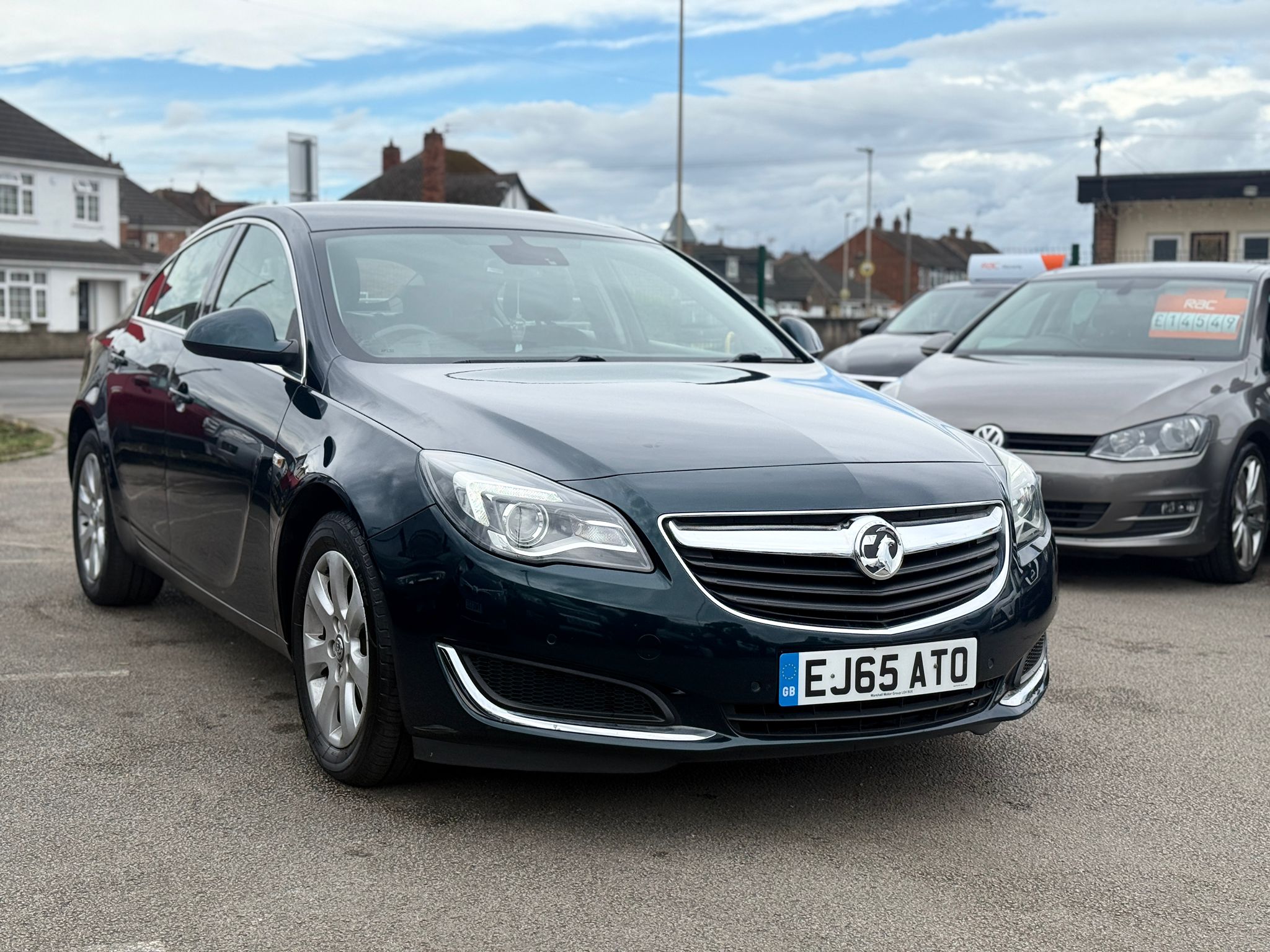 Vauxhall Insignia Tech Line (2016)
