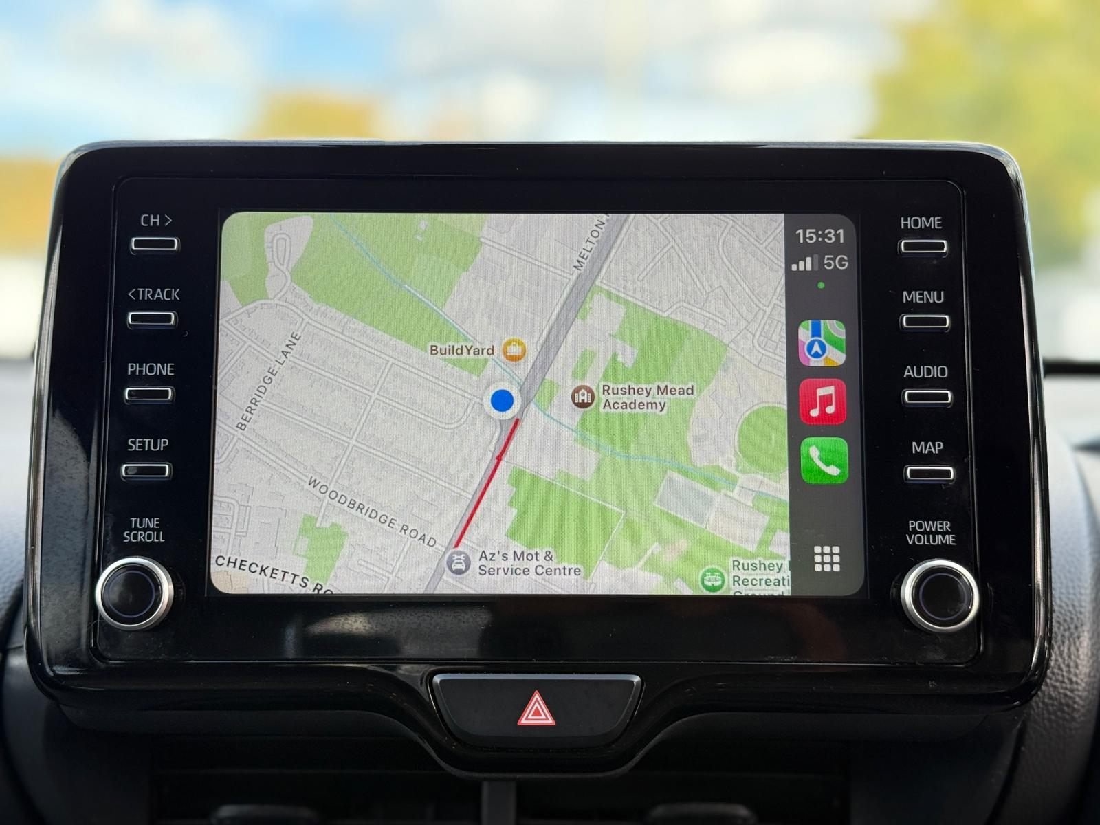 Toyota Yaris Design (2021)