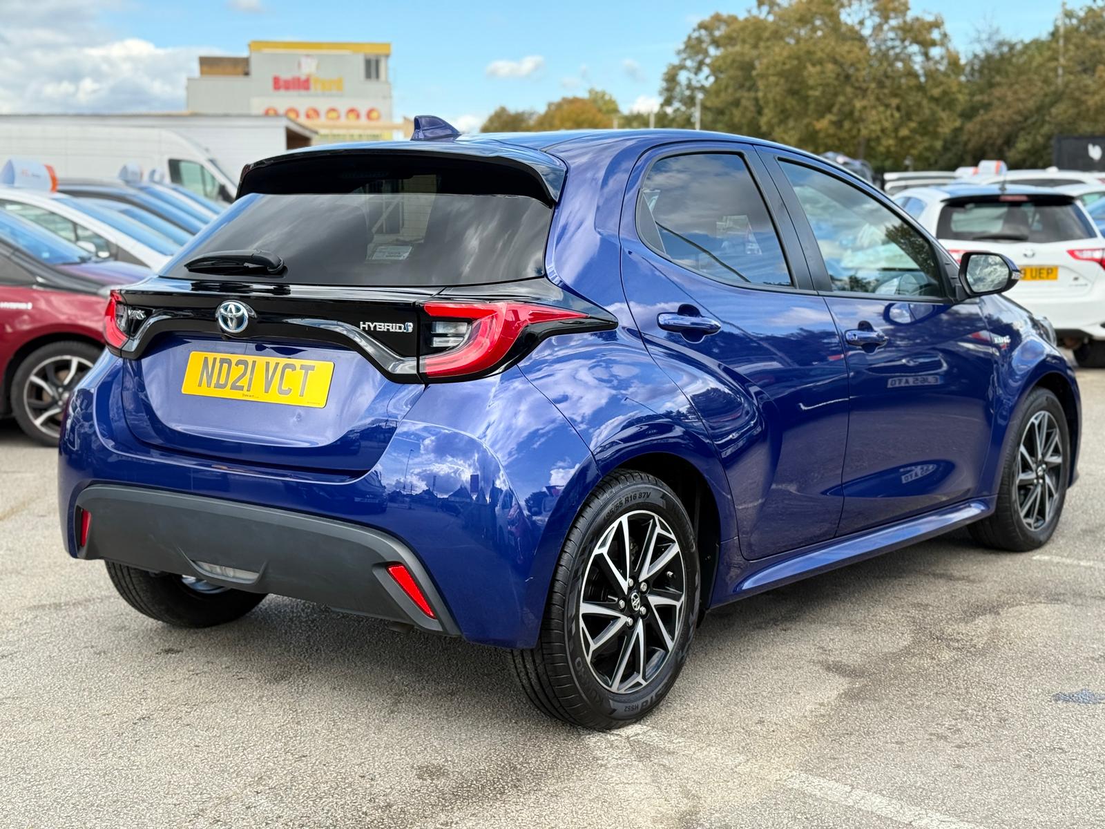 Toyota Yaris Design (2021)