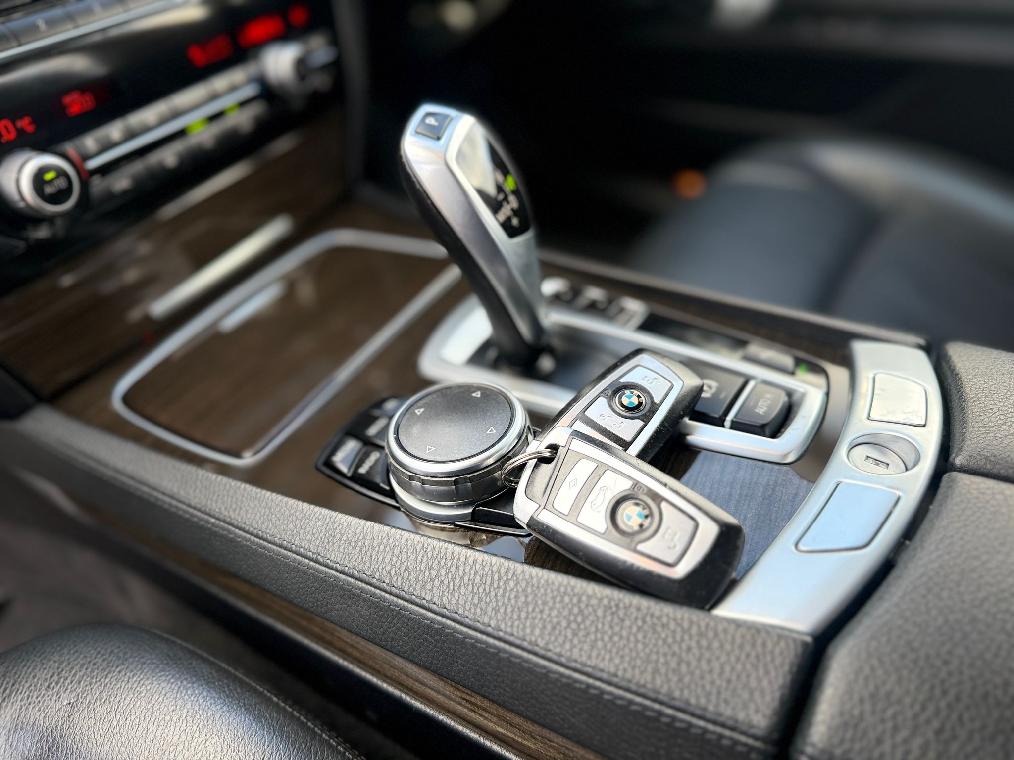 BMW 7 Series SE (2014)