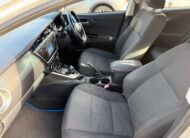 Toyota Auris Icon 2015 Automatic Hybrid