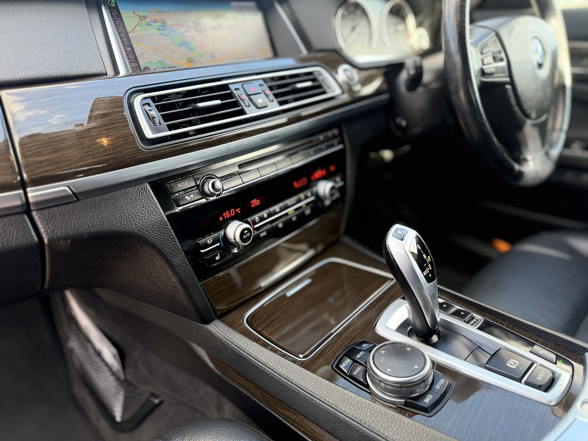 BMW 7 Series SE (2014)