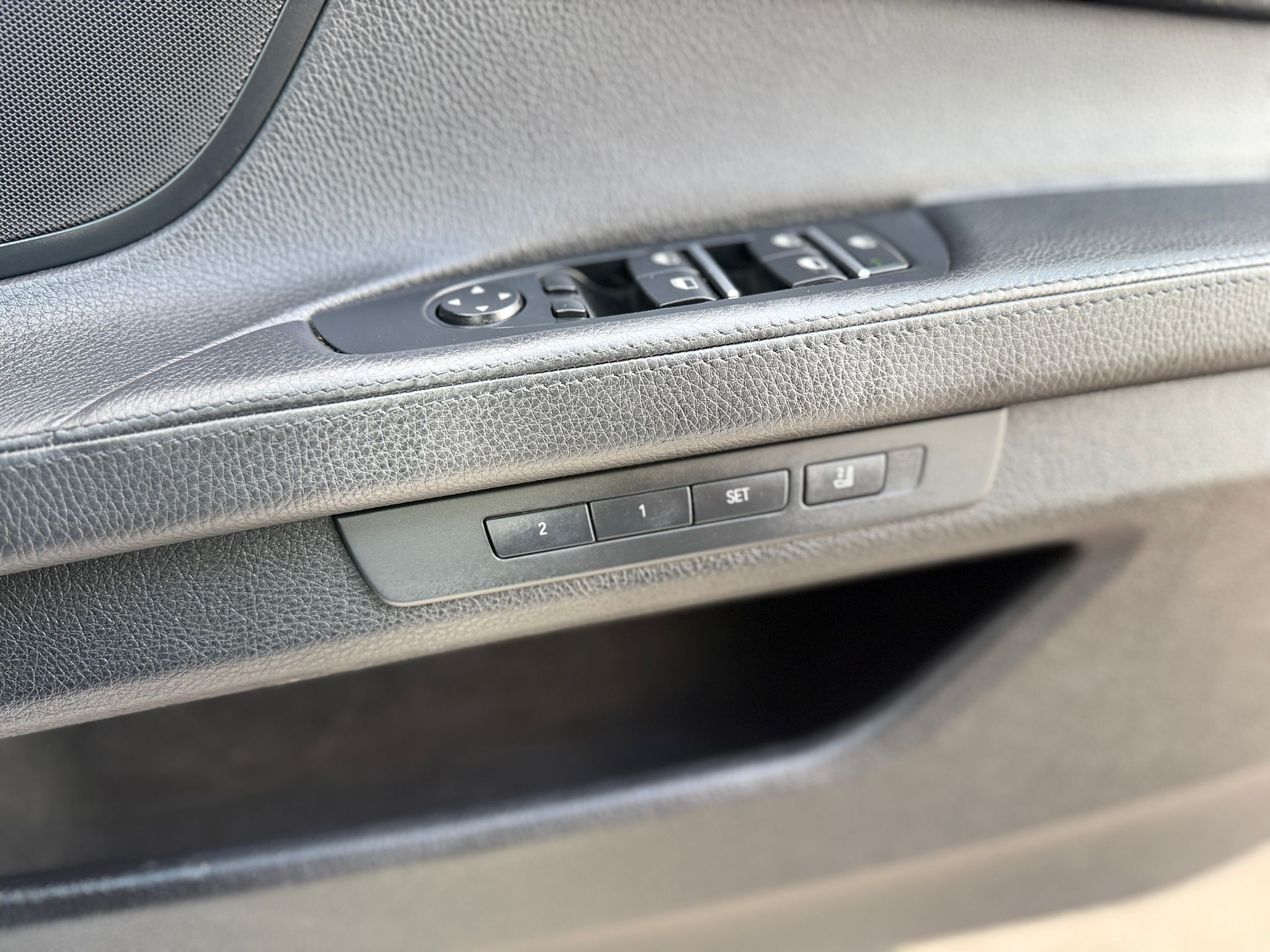 BMW 7 Series SE (2014)