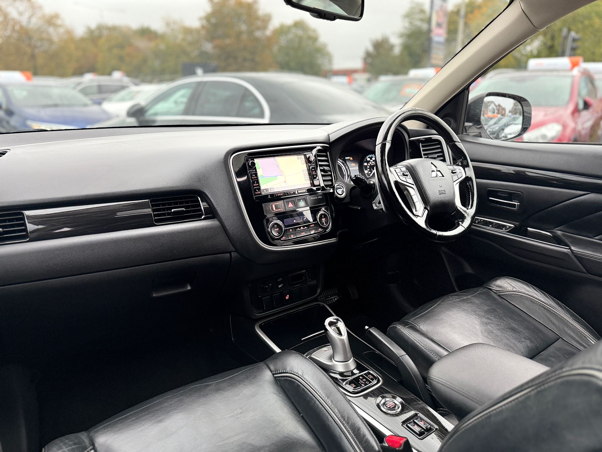 Mitsubishi Outlander GX4h (2015 Automatic